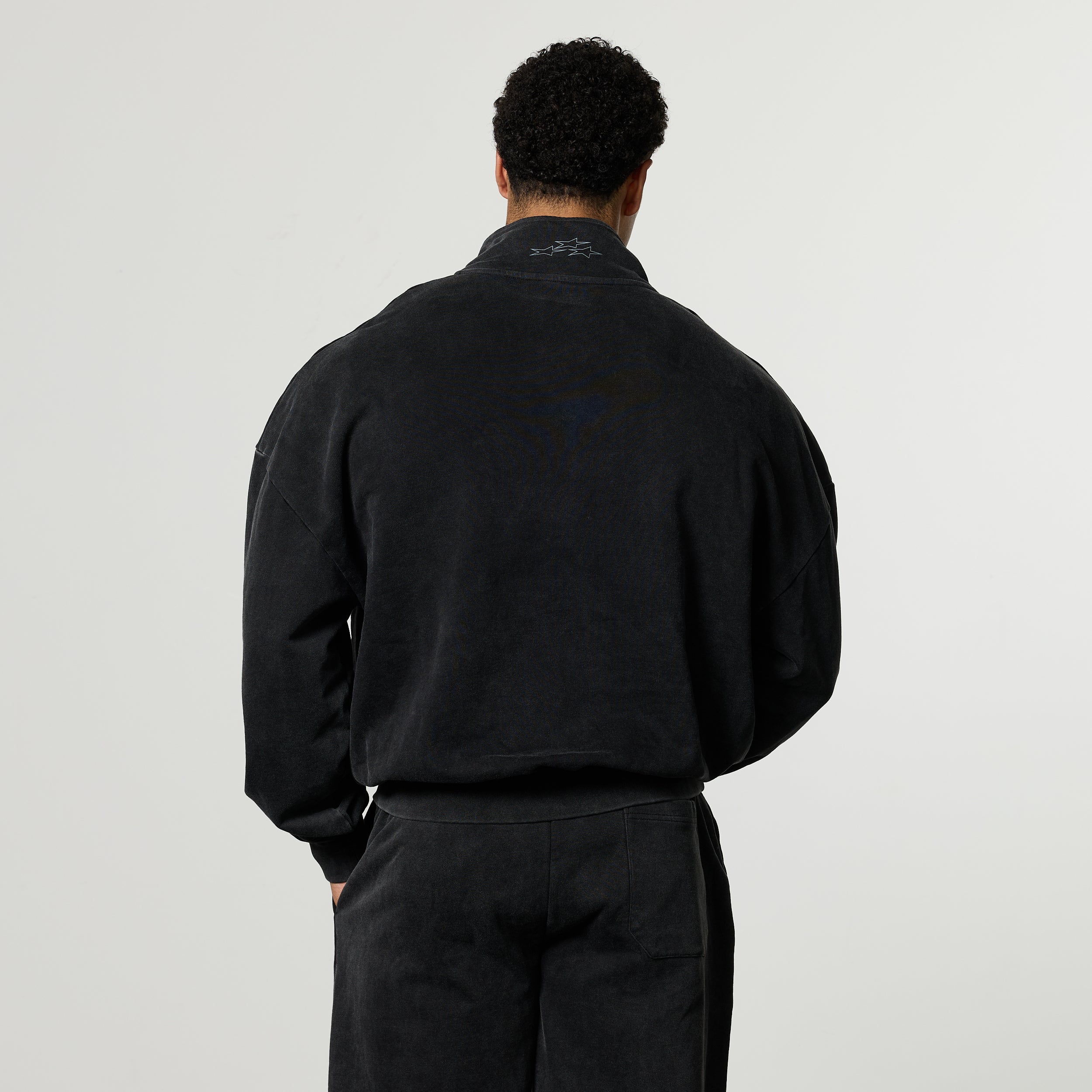 QUICKSTRIKE BLACK 1/4 OVERSIZED 1/4 ZIP SWEATER