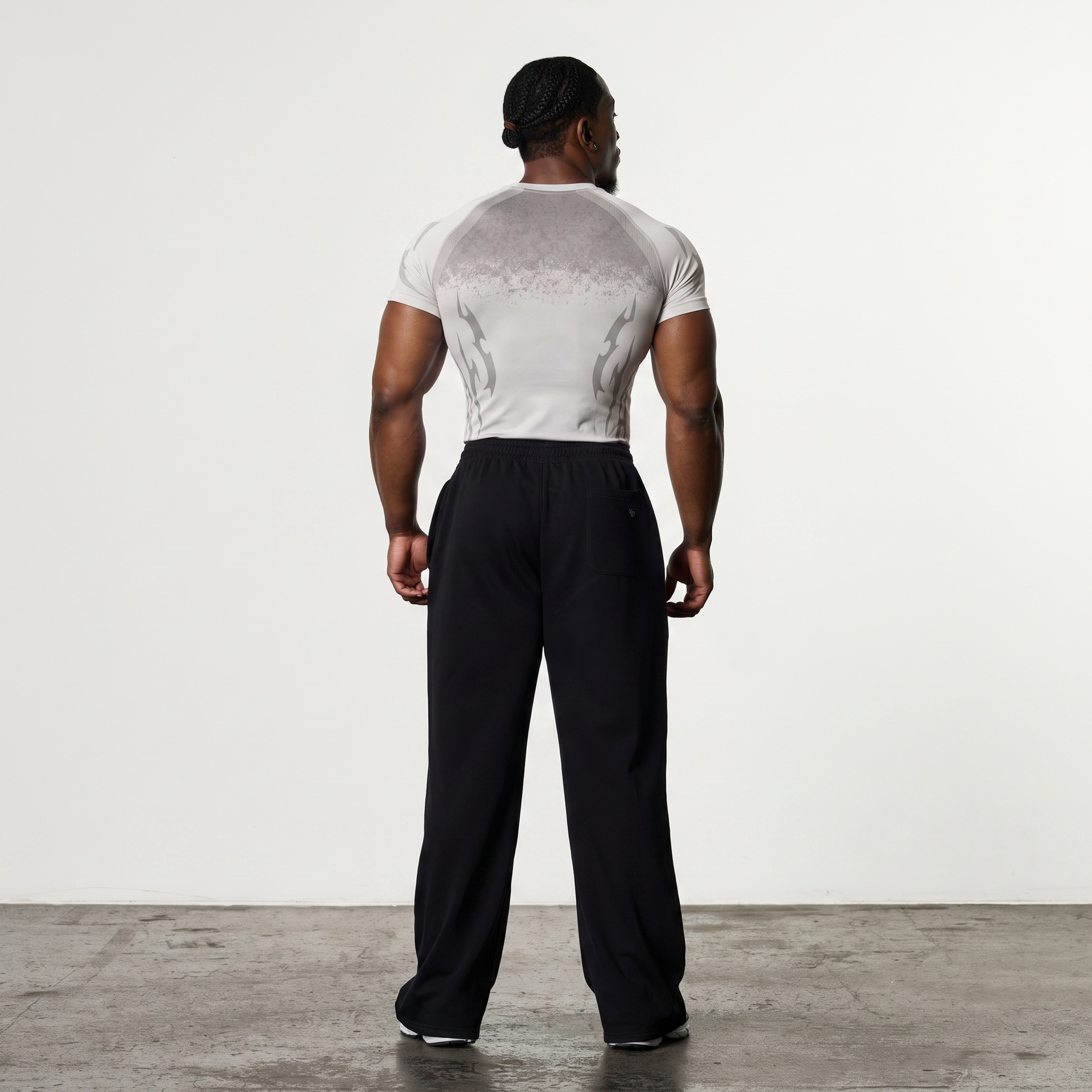 TRIBAL COMPRESSION LIGHT GREY SHORT SLEEVE T SHIRT