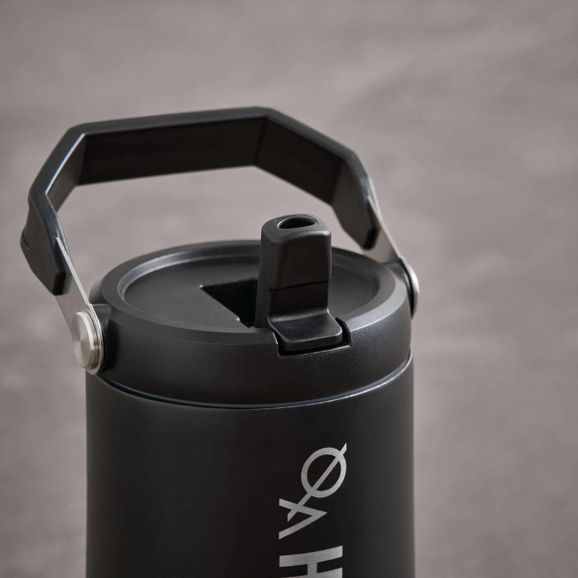 Vanquish Black Metal Insulated Flask