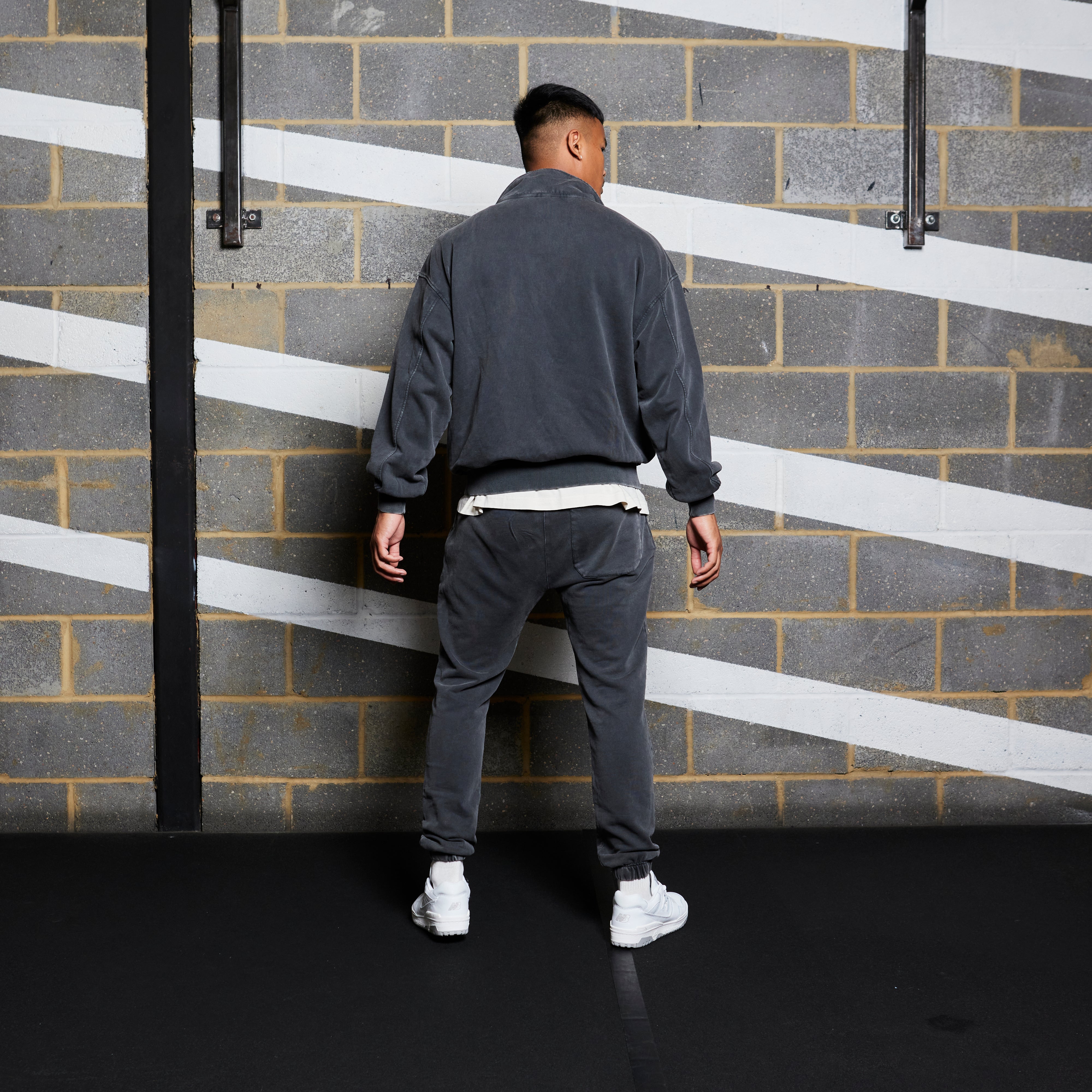 Vanquish Washed Black Quarter Zip