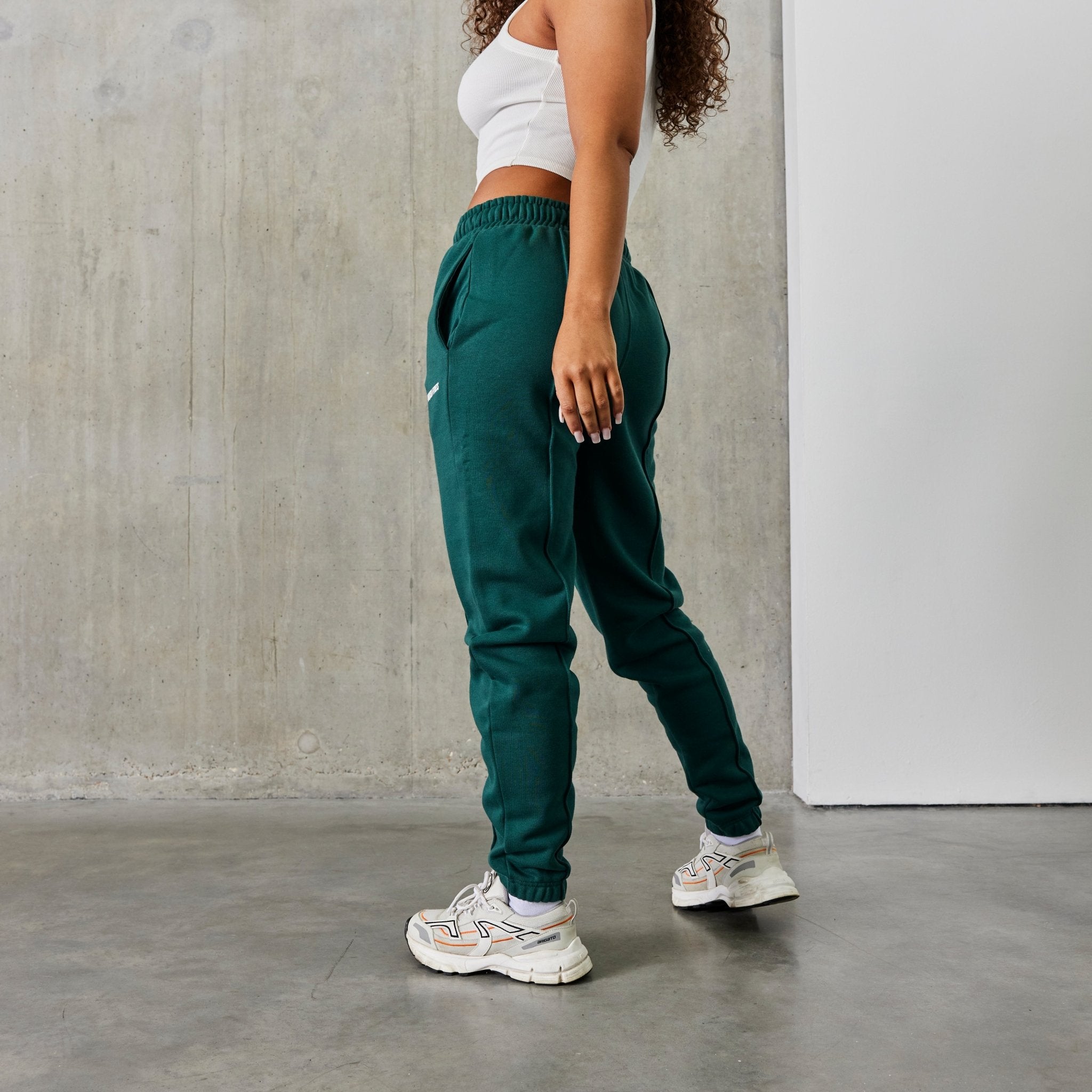 Vanquish Balance Green Pintuck Sweatpants - Vanquish Fitness