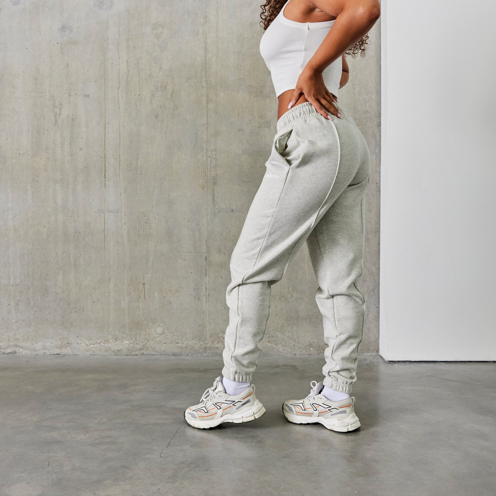Vanquish Balance Oat Marl Pintuck Sweatpants - Vanquish Fitness