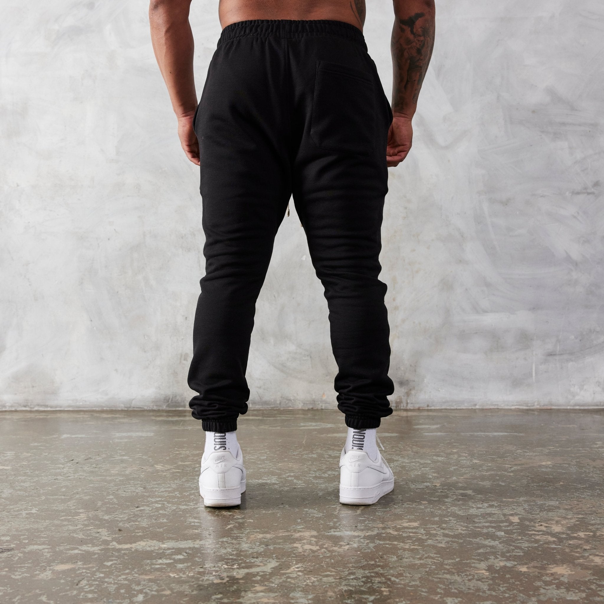 Vanquish Black Unconquerable Tapered Sweatpants - Vanquish Fitness