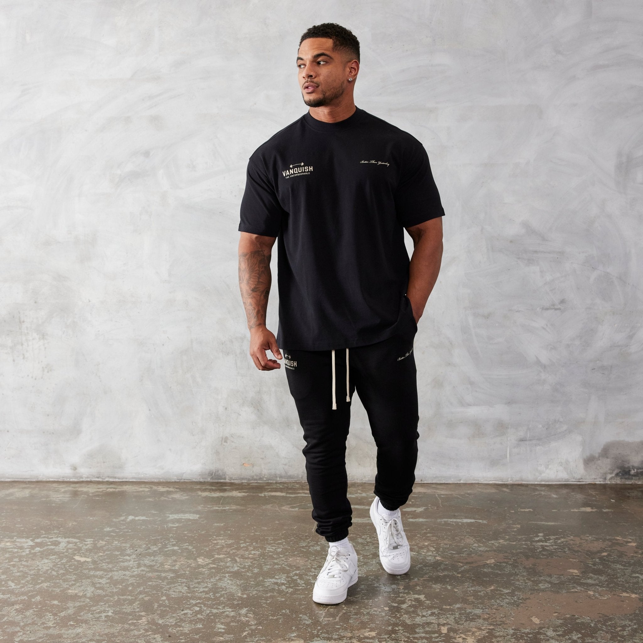 Vanquish Black Unconquerable Tapered Sweatpants - Vanquish Fitness