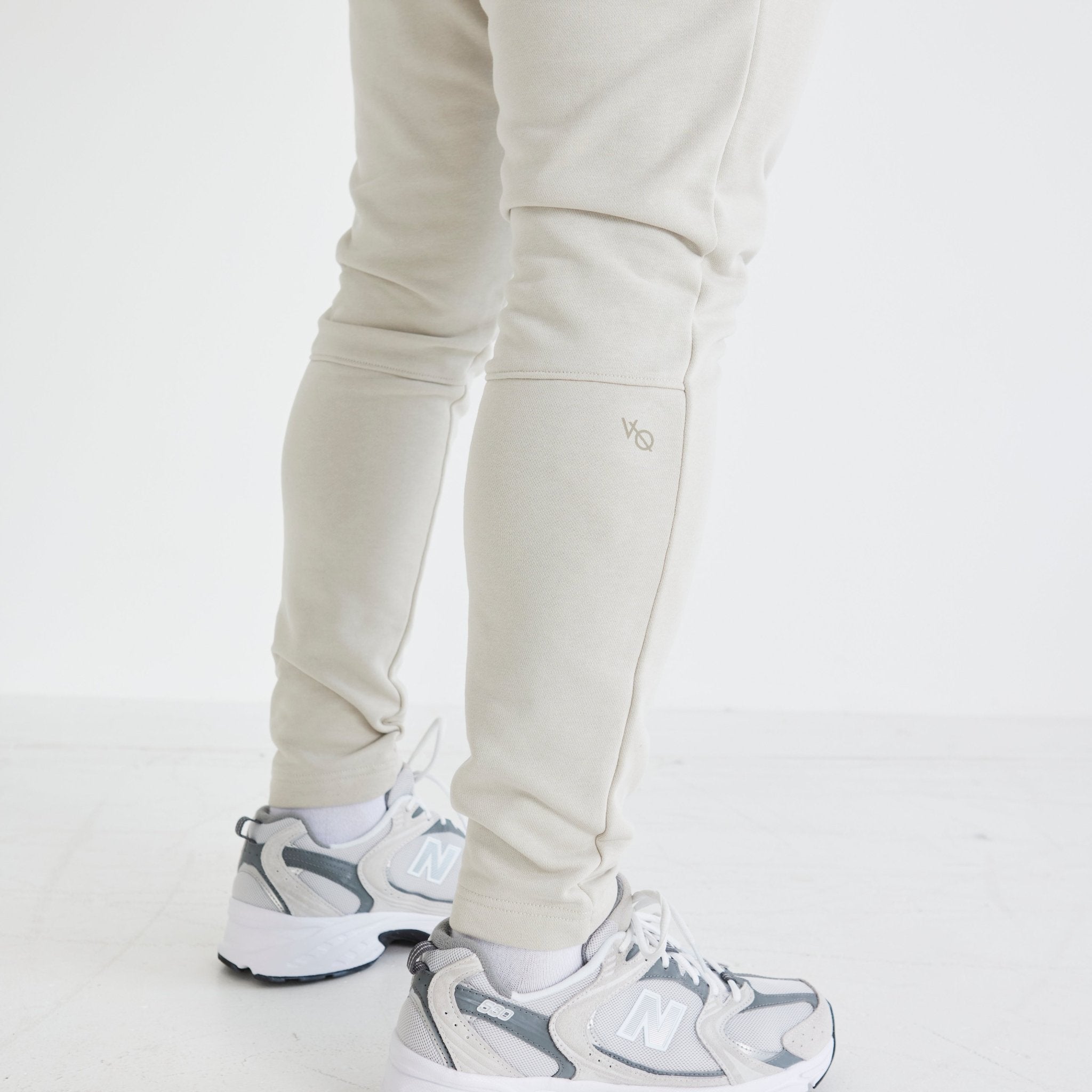 Vanquish Essential Stone Tapered Fit Sweatpants - Vanquish Fitness
