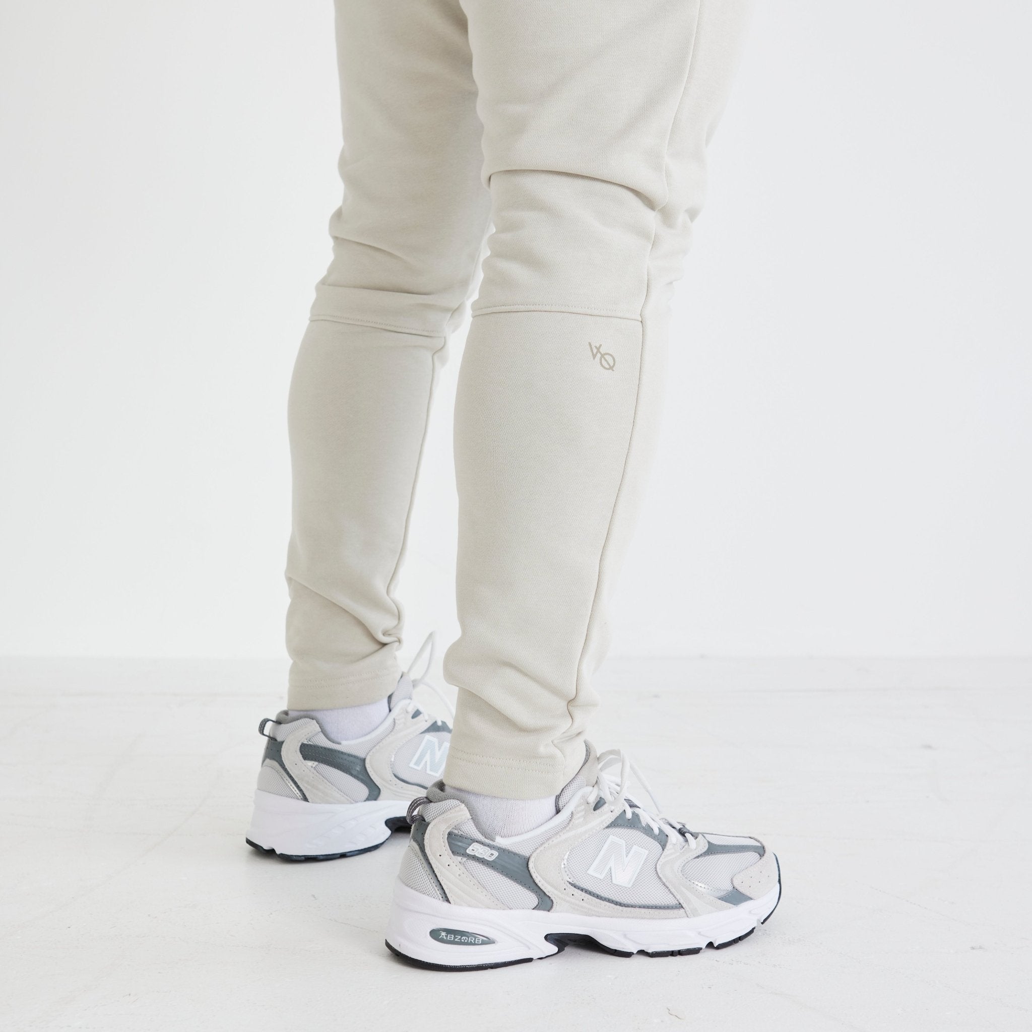 Vanquish Essential Stone Tapered Fit Sweatpants - Vanquish Fitness