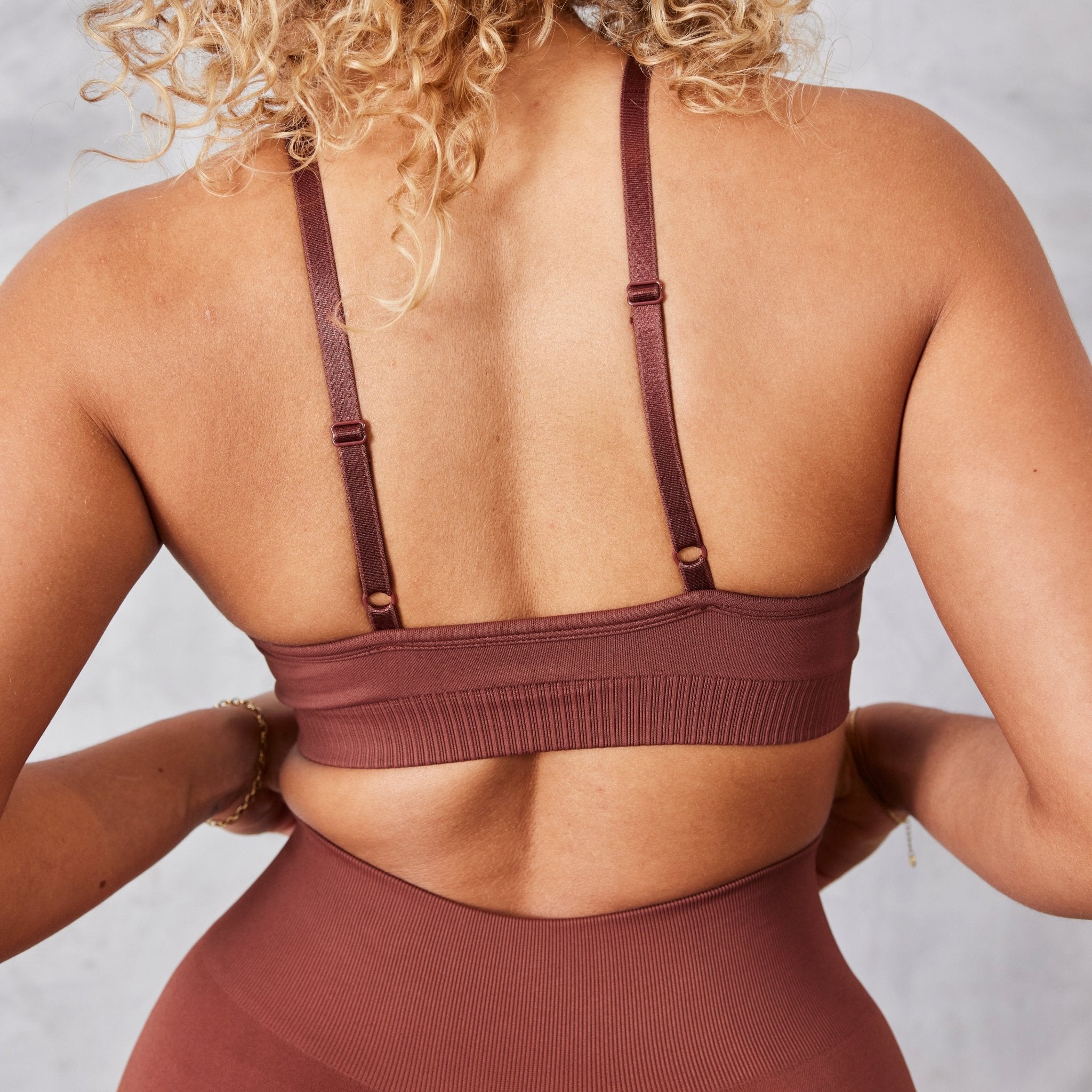 Vanquish Neutral V2 Seamless Brown Bra - Vanquish Fitness