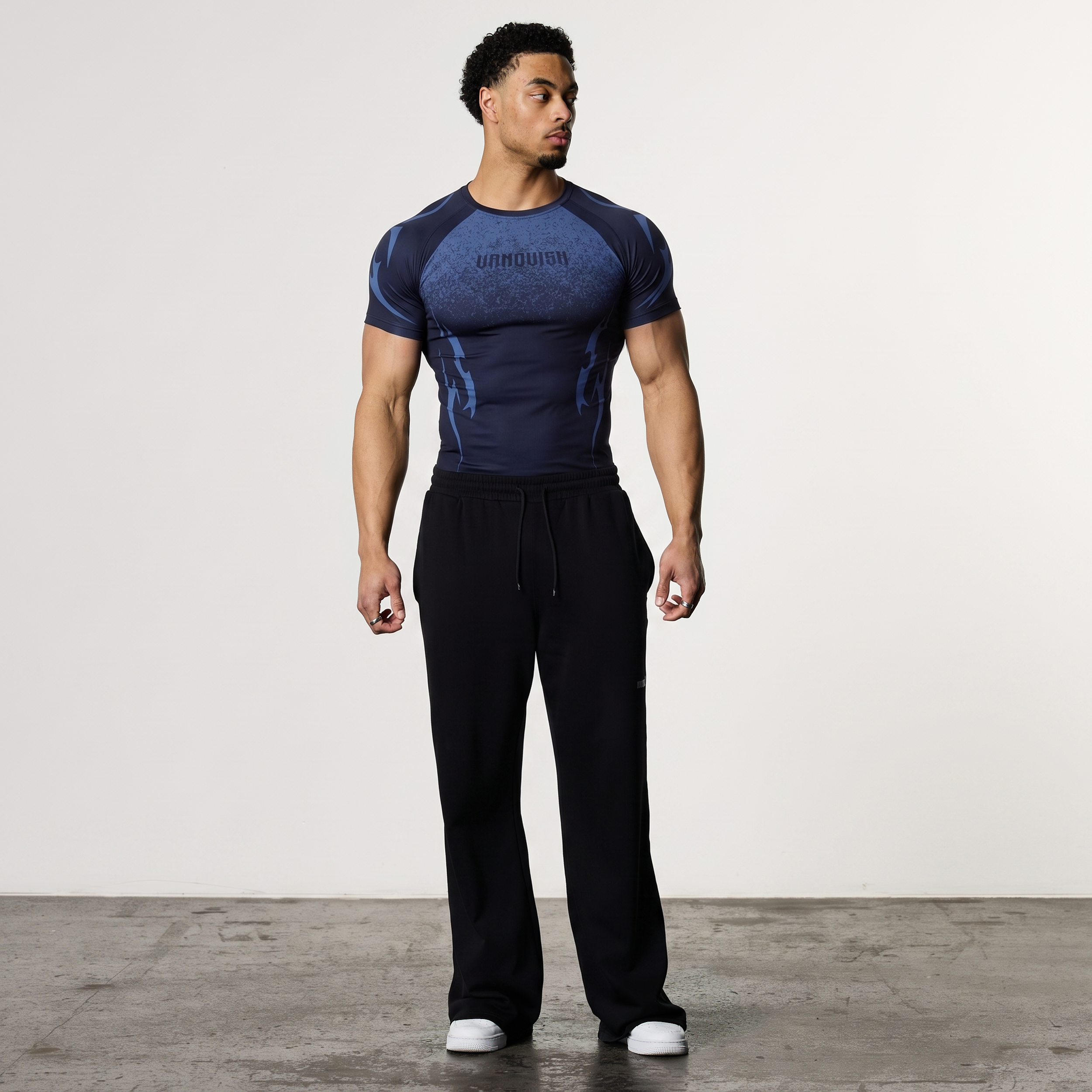 TRIBAL COMPRESSION NAVY SHORT SLEEVE T SHIRT