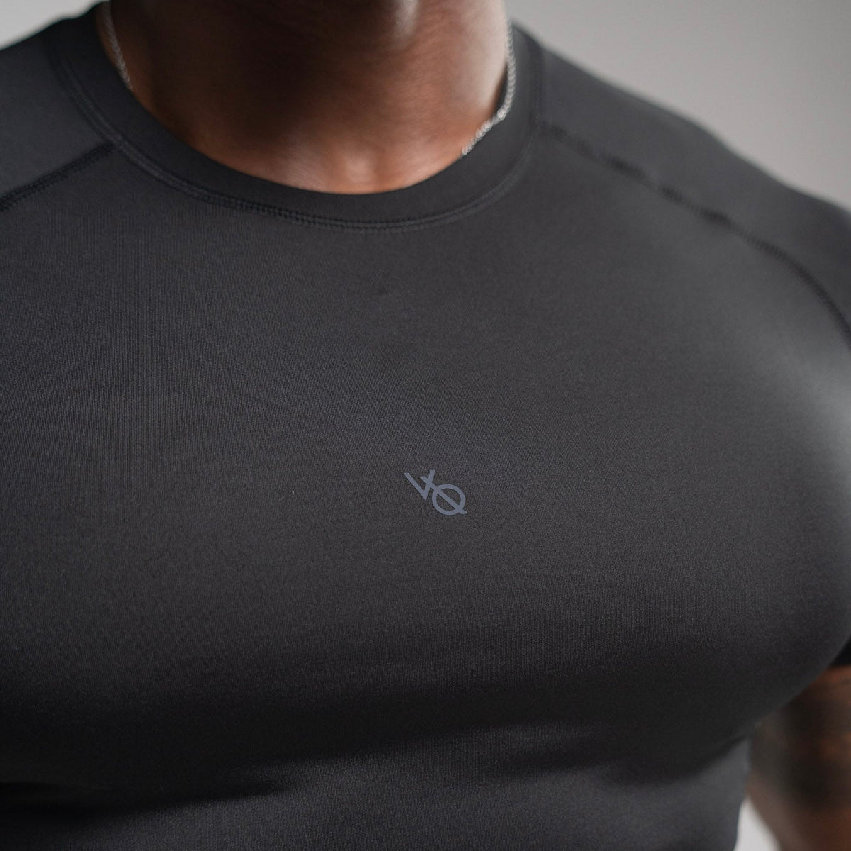 Evolve Black Muscle Fit Compression T Shirt