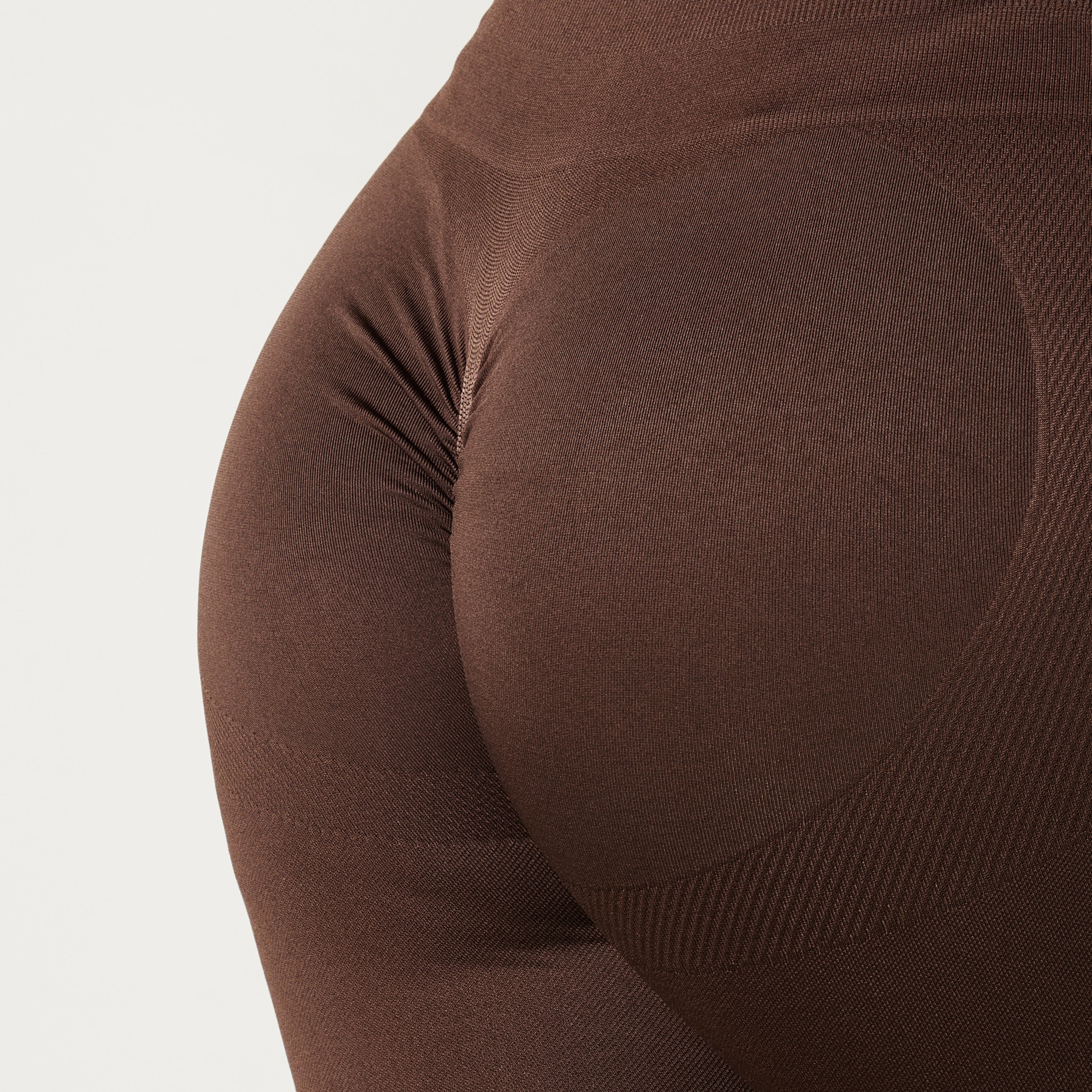 Vanquish Elevate Seamless Scrunch Coffee Brown Leggings