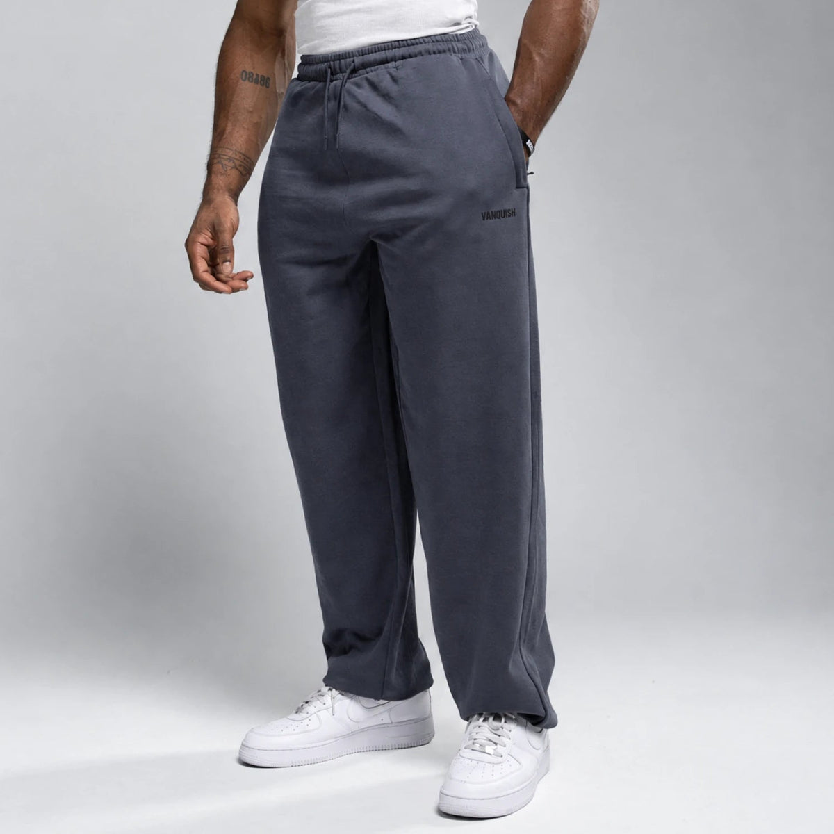 EVOLVE DARK GREY OVERSIZED CUFFED SWEATPANTS