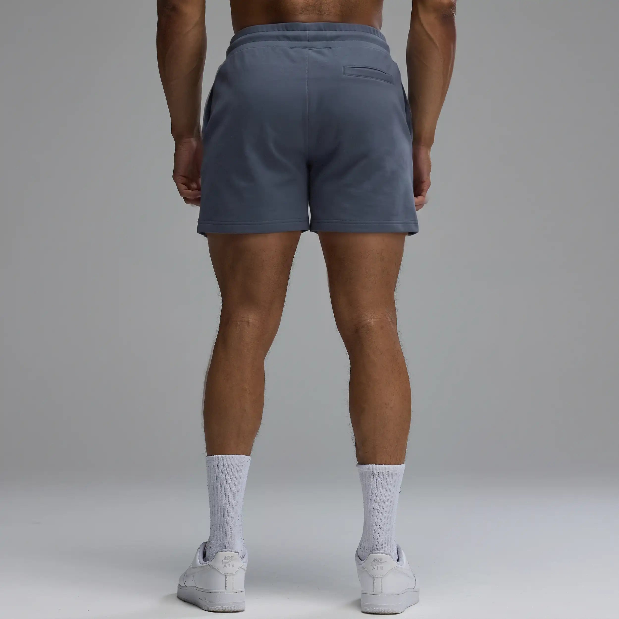 VANQUISH EVOLVE DARK GREY REGULAR FIT SWEAT SHORT