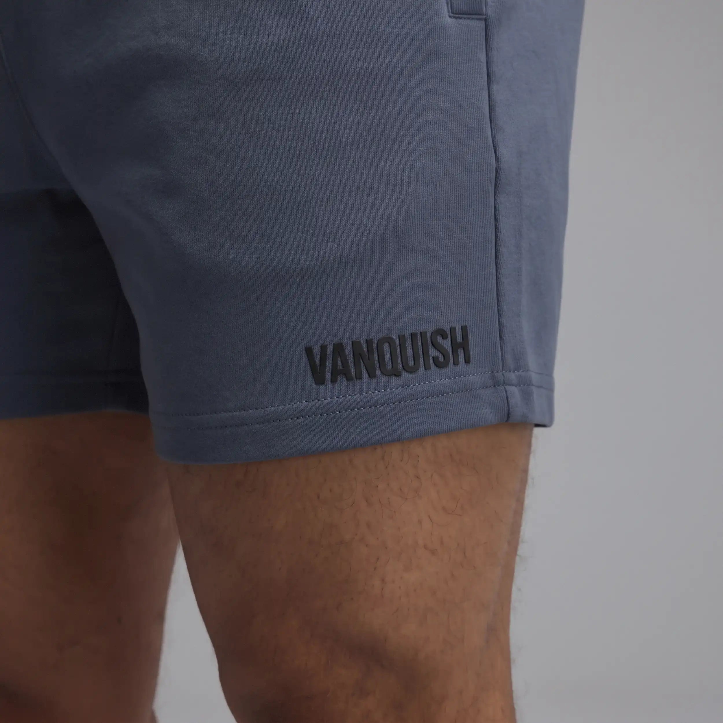 VANQUISH EVOLVE DARK GREY REGULAR FIT SWEAT SHORT