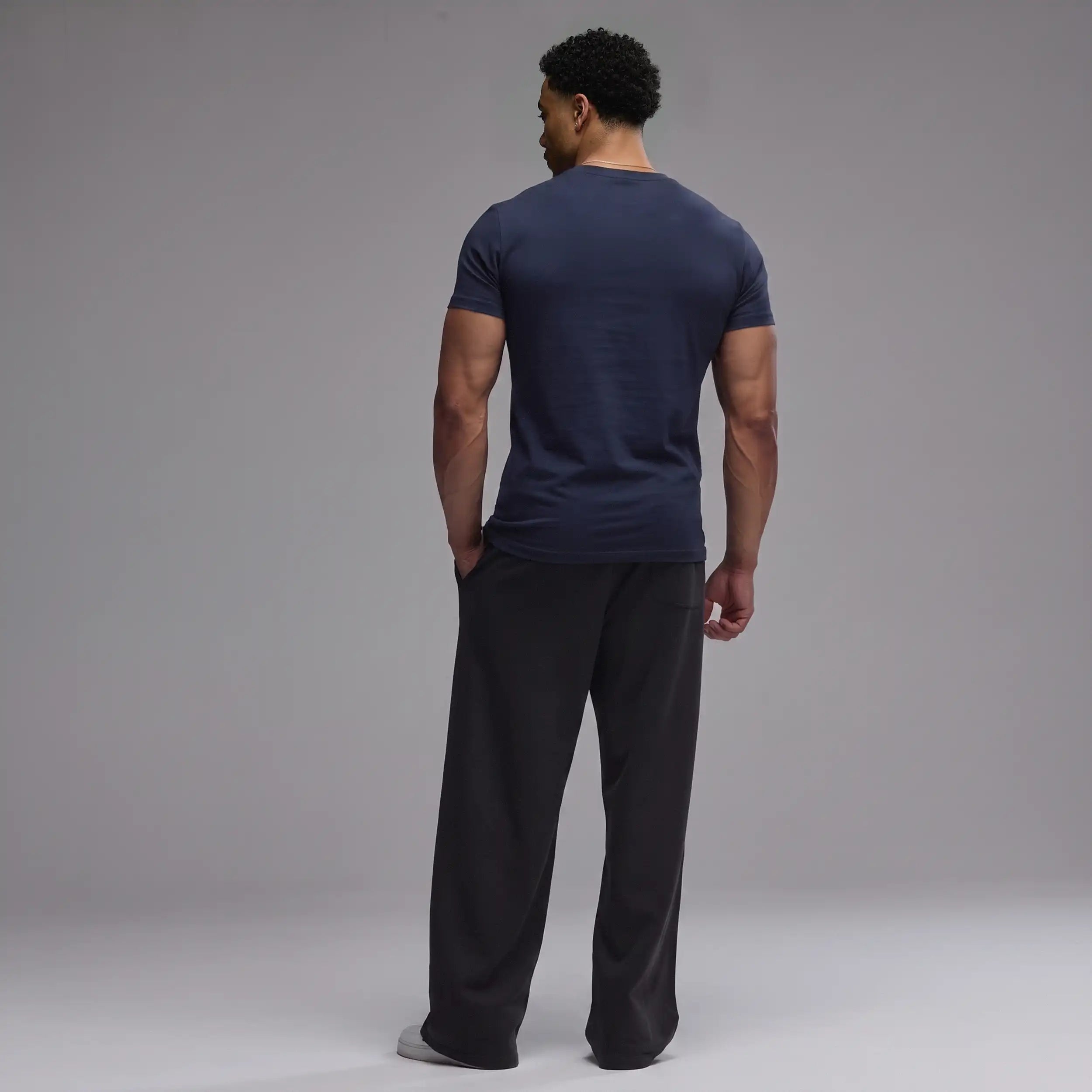 VANQUISH EVOLVE NAVY SLIM FIT JERSEY T SHIRT