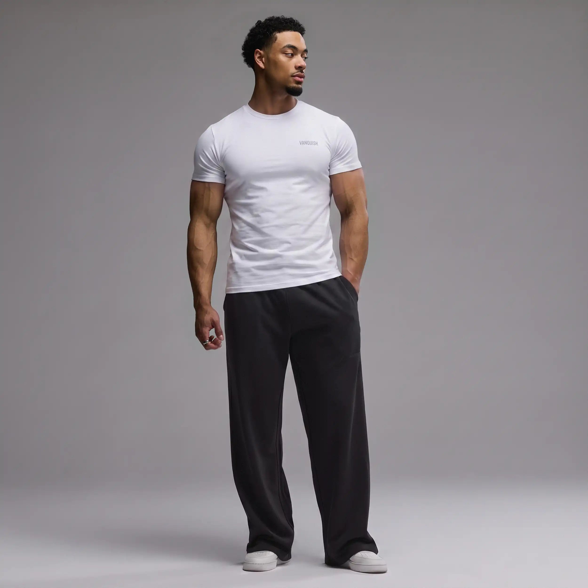 VANQUISH EVOLVE WHITE SLIM FIT JERSEY T SHIRT