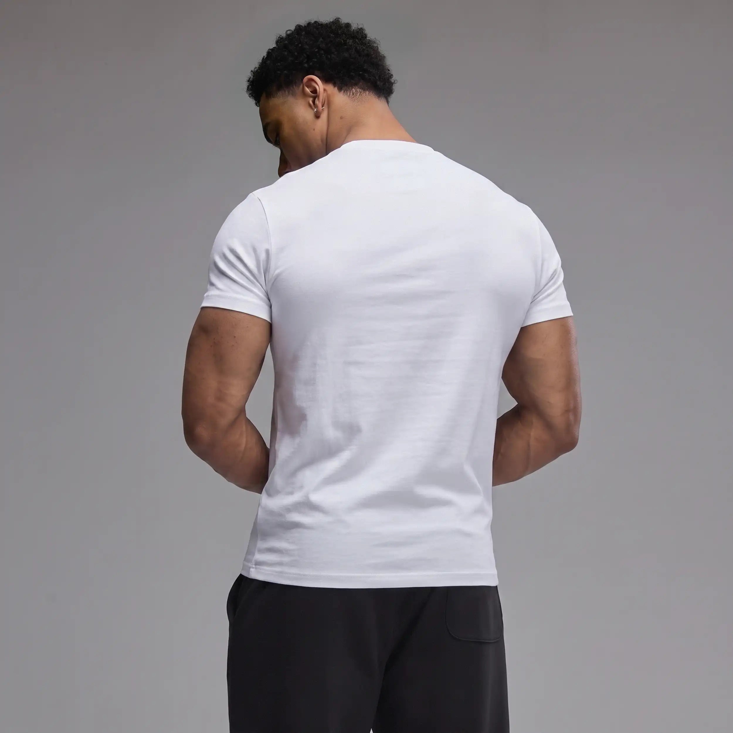 VANQUISH EVOLVE WHITE SLIM FIT JERSEY T SHIRT