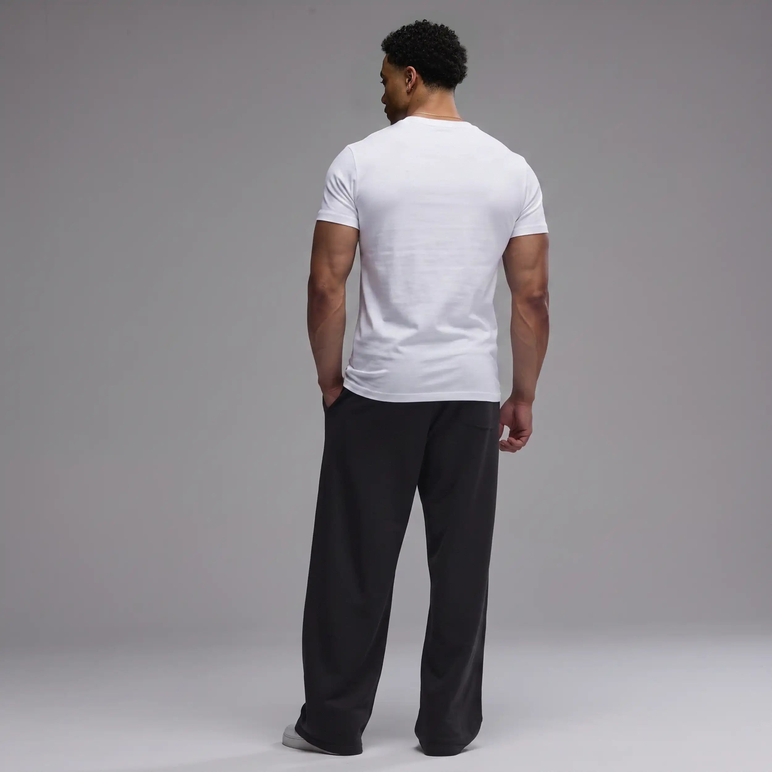 VANQUISH EVOLVE WHITE SLIM FIT JERSEY T SHIRT