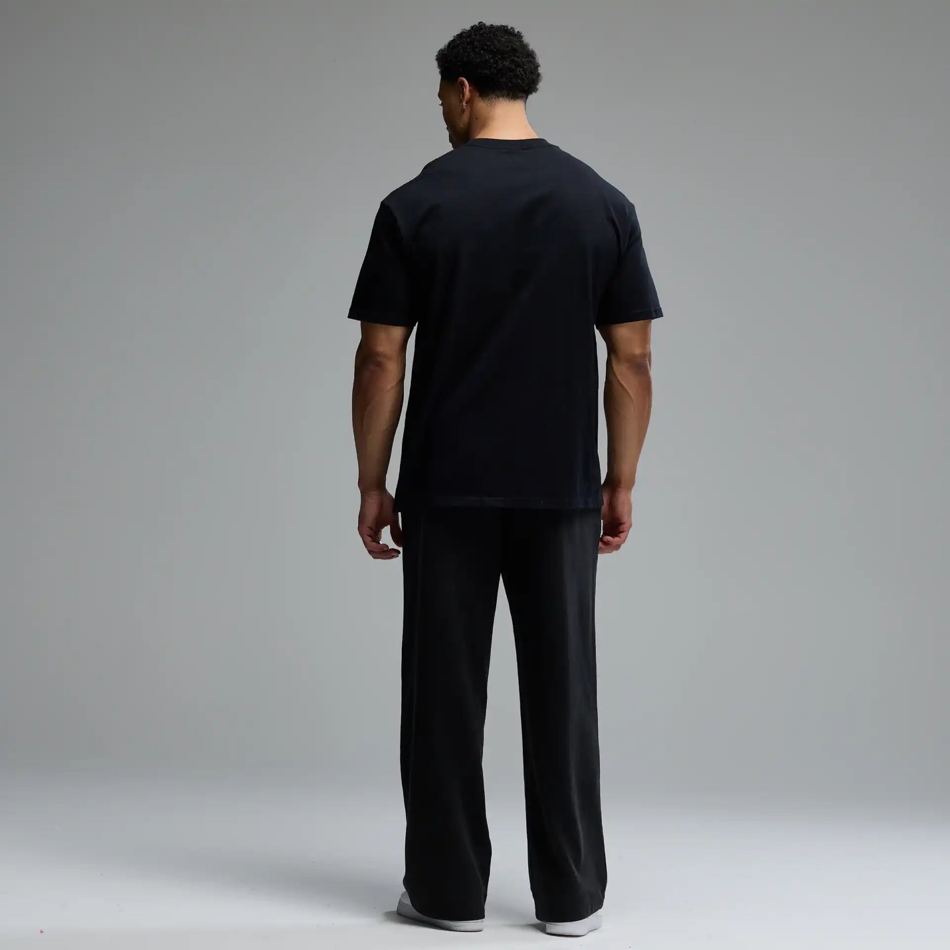 EVOLVE BLACK OVERSIZED T SHIRT
