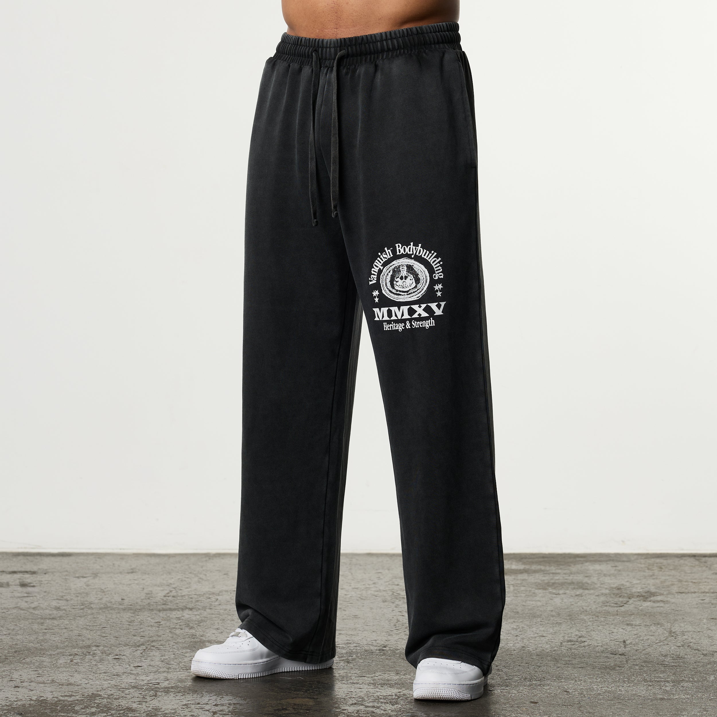 HERITAGE AND STRENGTH BLACK STRAIGHT LEG SWEATPANTS