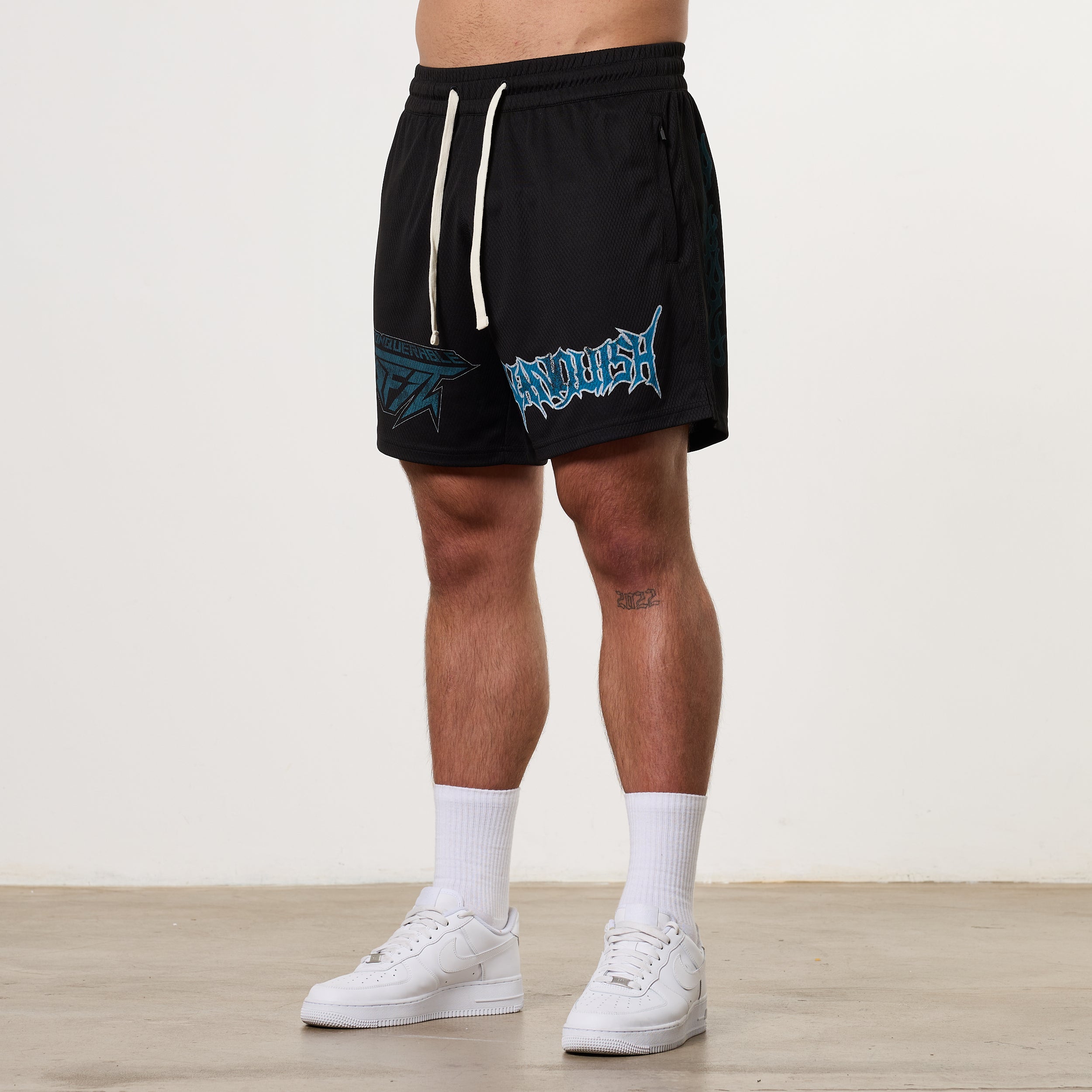 関税送料込 Vanquish Essential Oversized Heavyweight Shorts Vanquish Essential Black Oversized Heavyweight Shorts