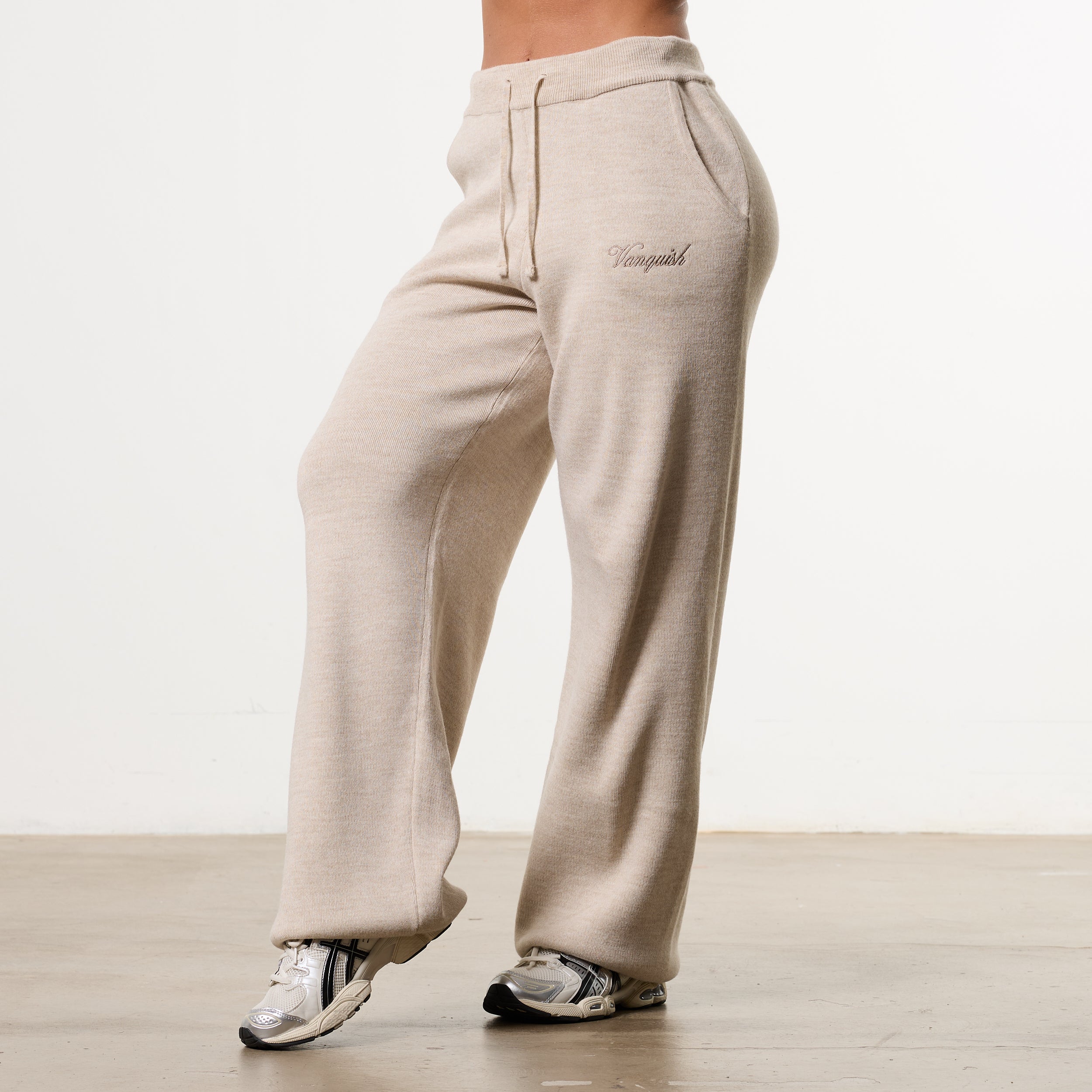WOMENS EMBROIDERED KNIT OAT STRAIGHT LEG SWEATPANTS