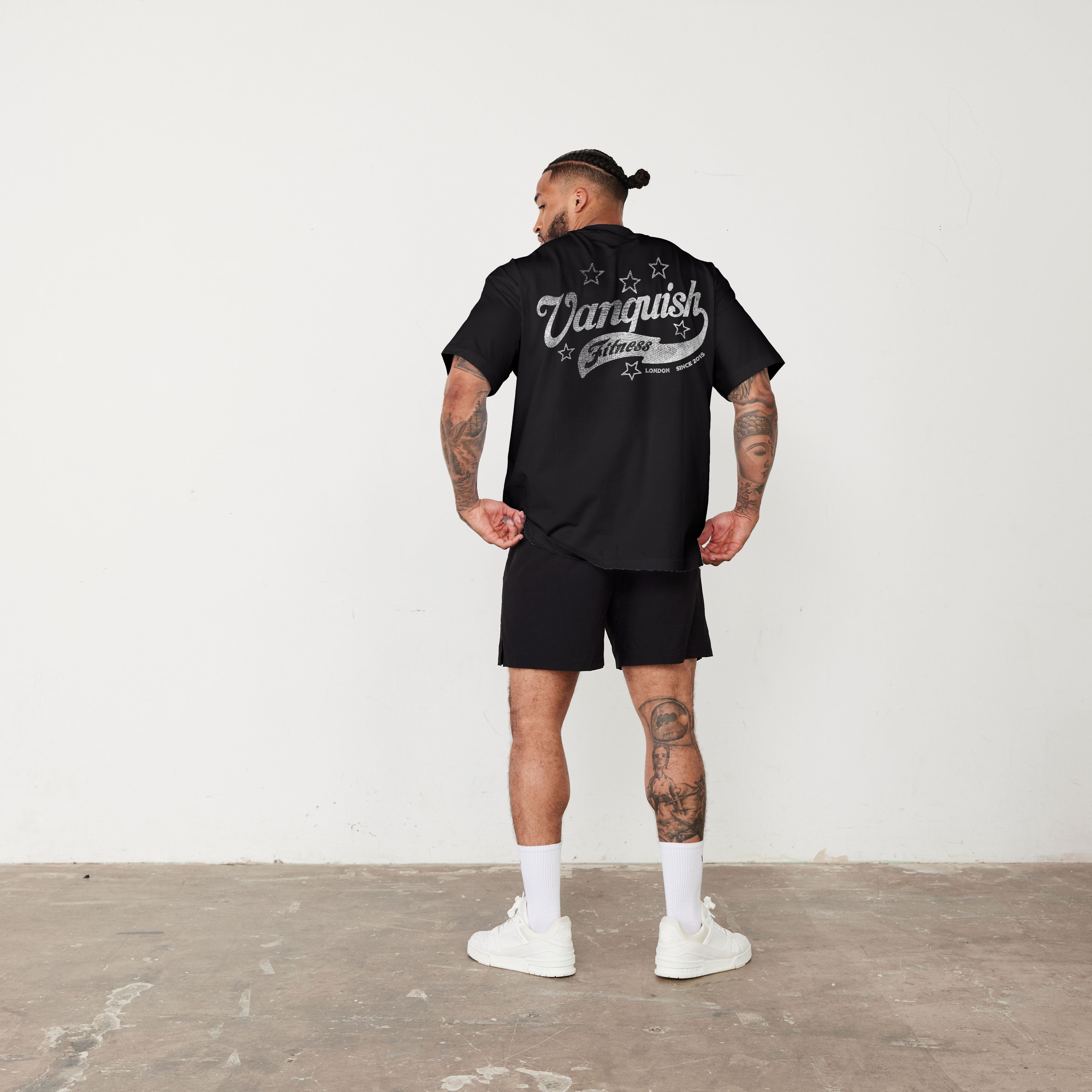 REVOLVE VINTAGE FLOURISH BLACK OVERSIZED TEE