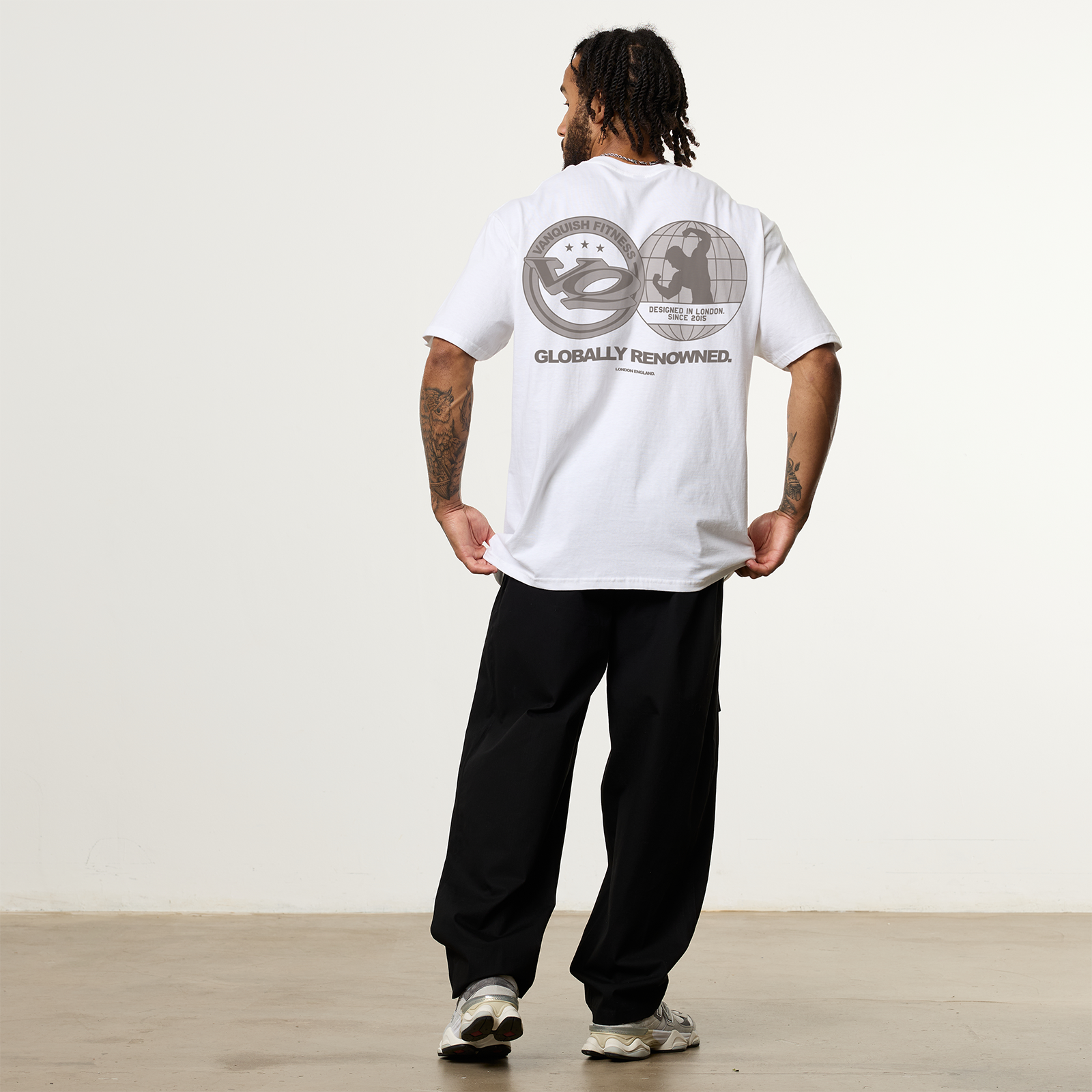 REVOLVE GLOBALLY RENOWNED WHITE OVERSIZED TEE