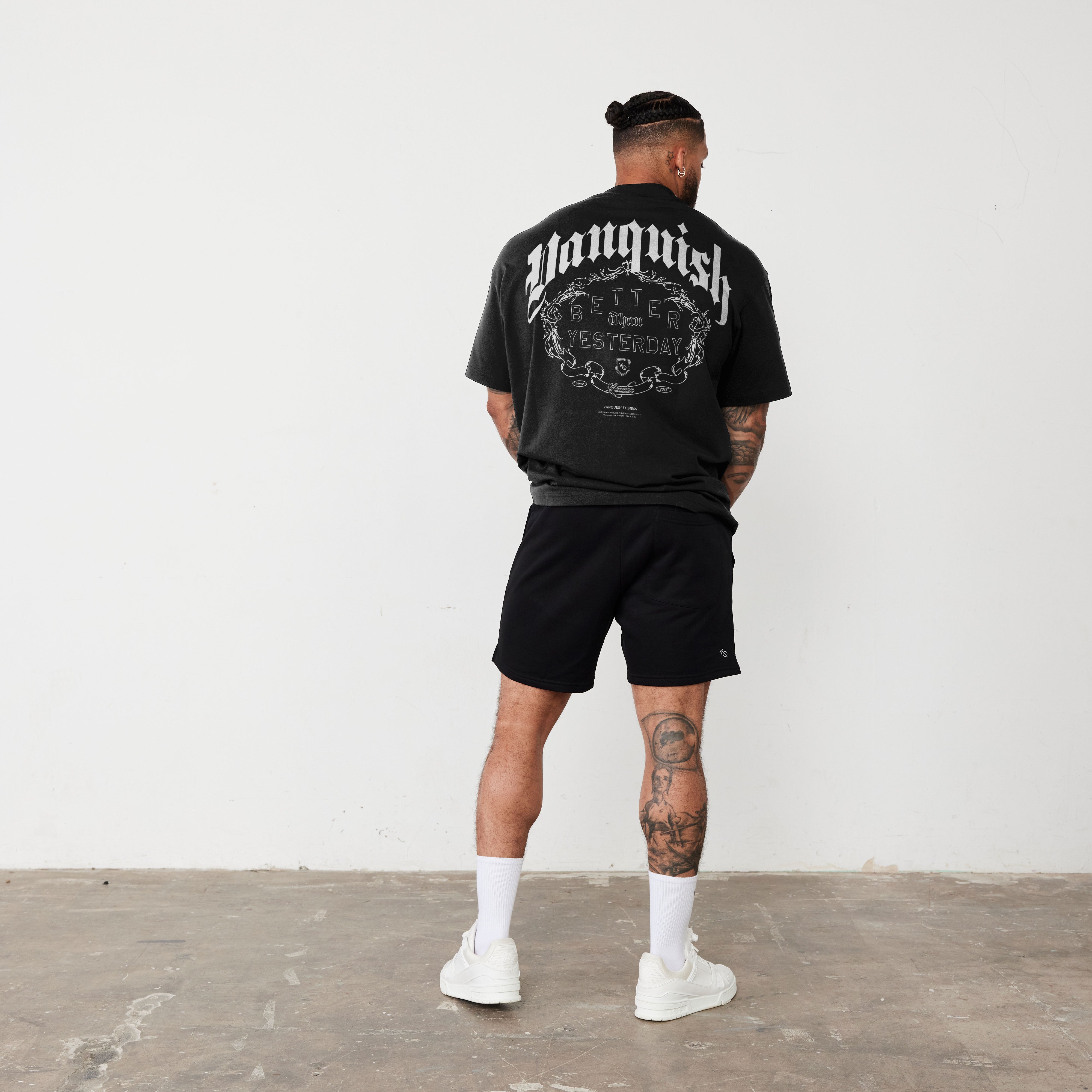 Vanquish Revolve Wreath Black Oversized T Shirt