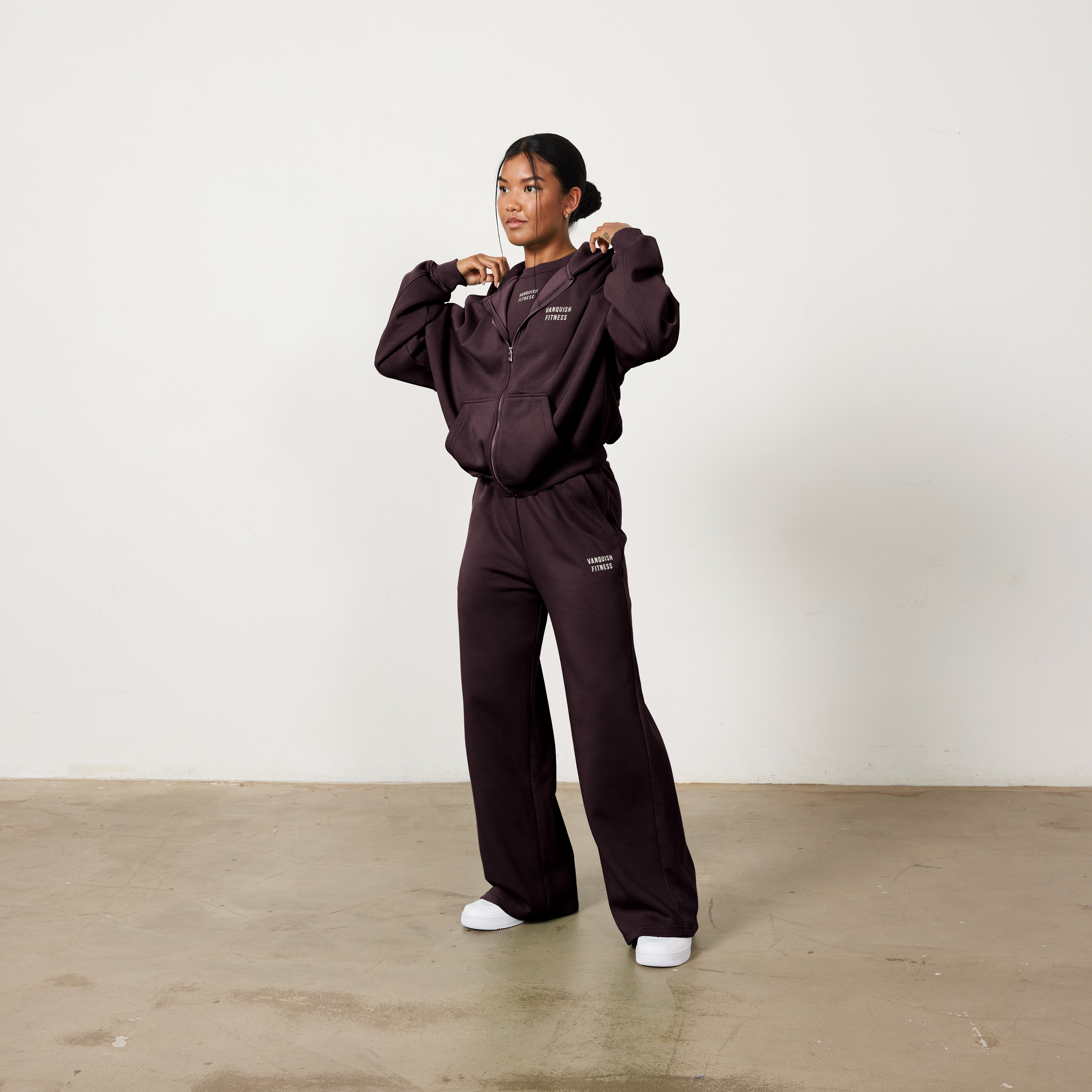 Vanquish Rejuvenate Mocha Wide Leg Sweatpants