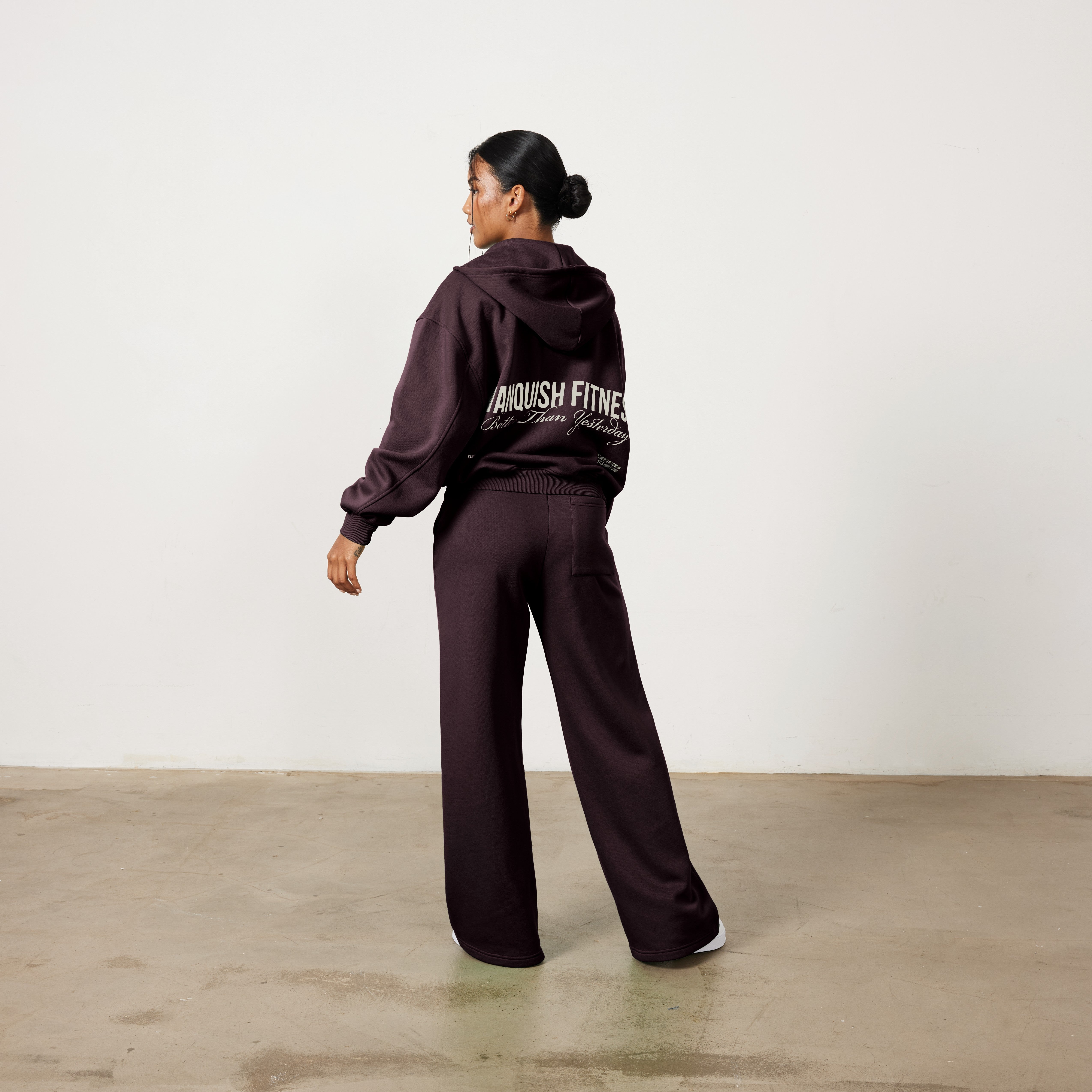 Vanquish Rejuvenate Mocha Wide Leg Sweatpants