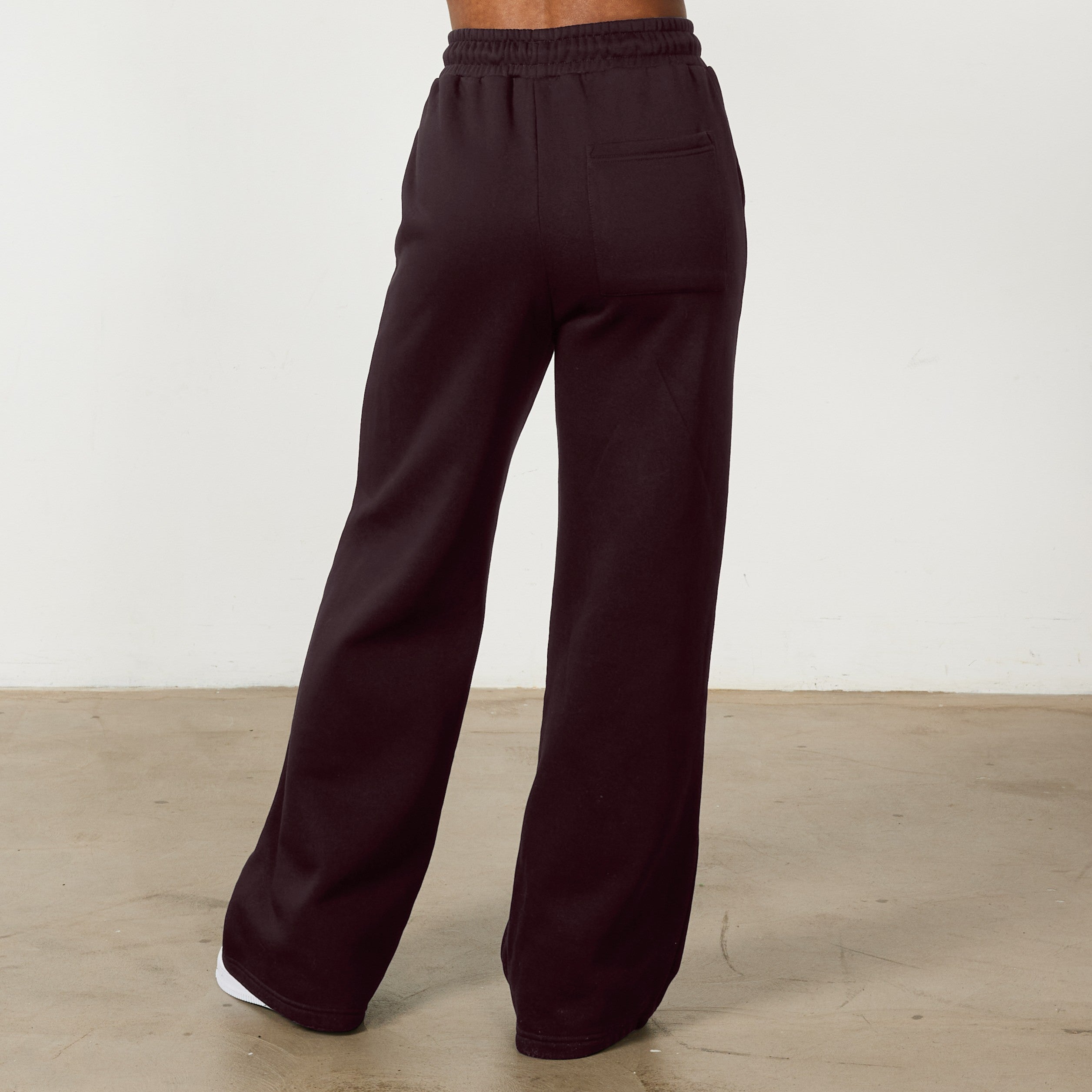 Vanquish Rejuvenate Mocha Petite Wide Leg Sweatpants