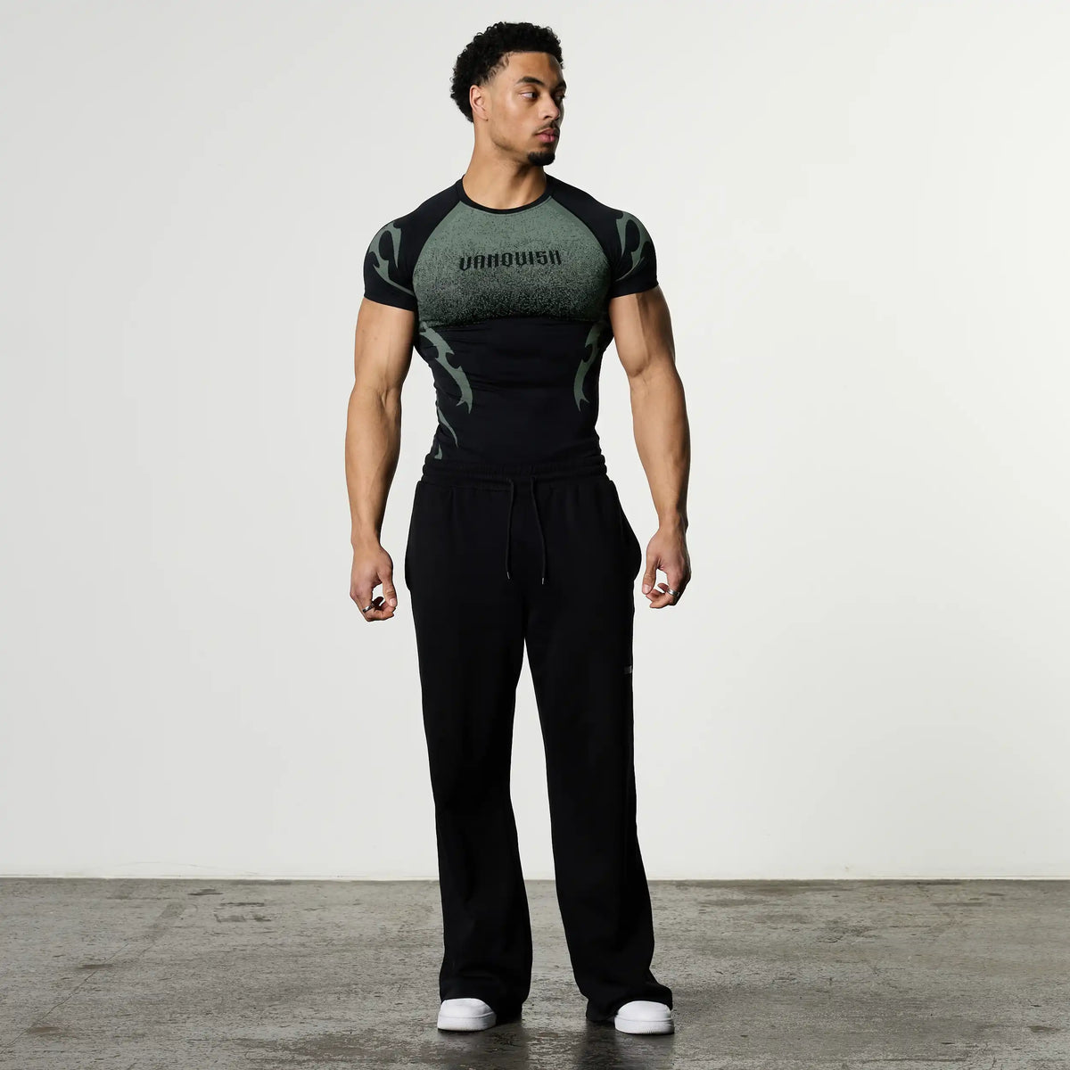 TRIBAL COMPRESSION AQUA SHORT SLEEVE T SHIRT