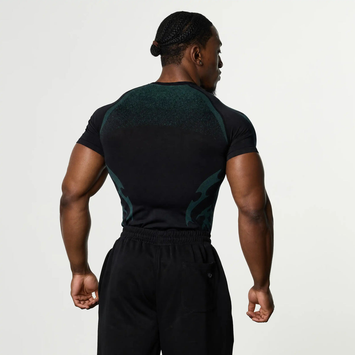 TRIBAL COMPRESSION EMERALD SHORT SLEEVE T SHIRT