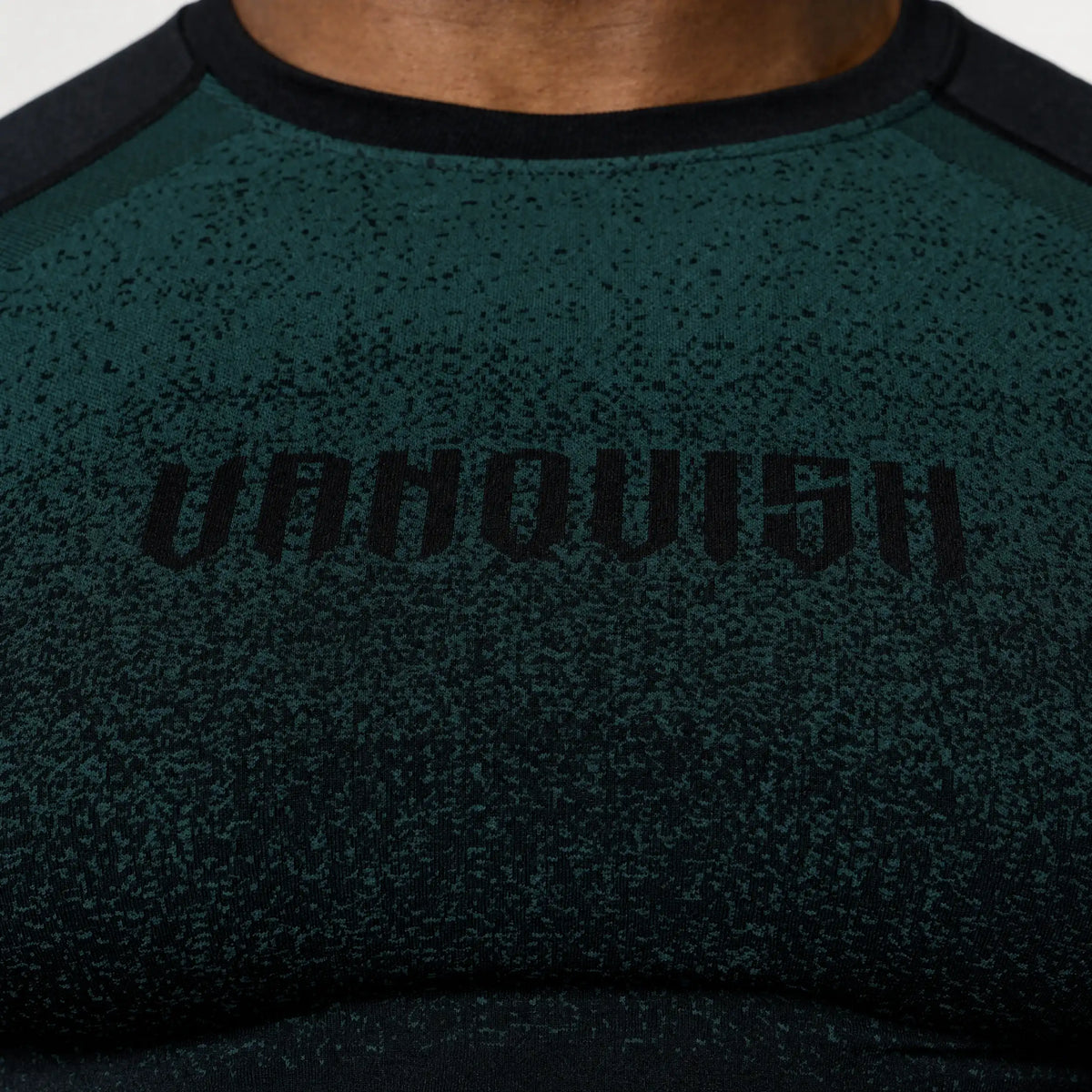 TRIBAL COMPRESSION EMERALD SHORT SLEEVE T SHIRT
