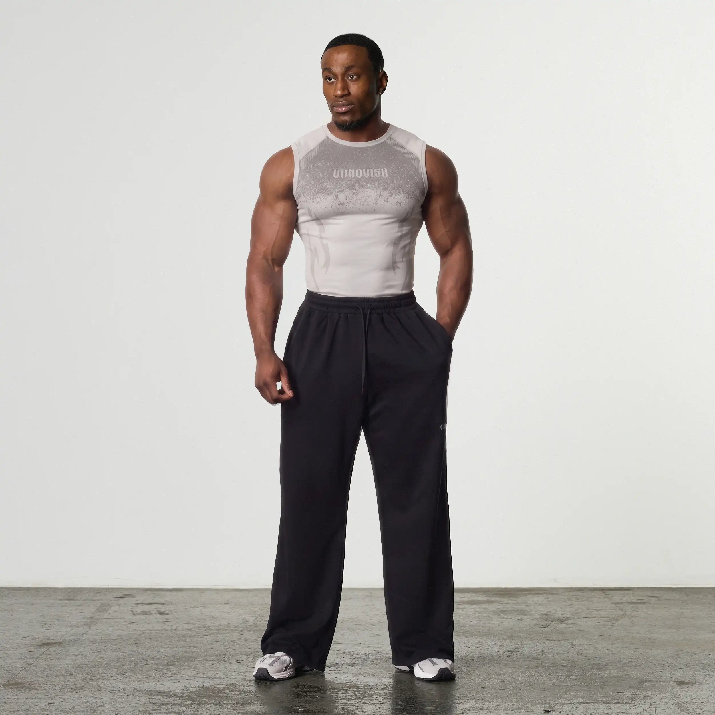 TRIBAL COMPRESSION LIGHT GREY TANK