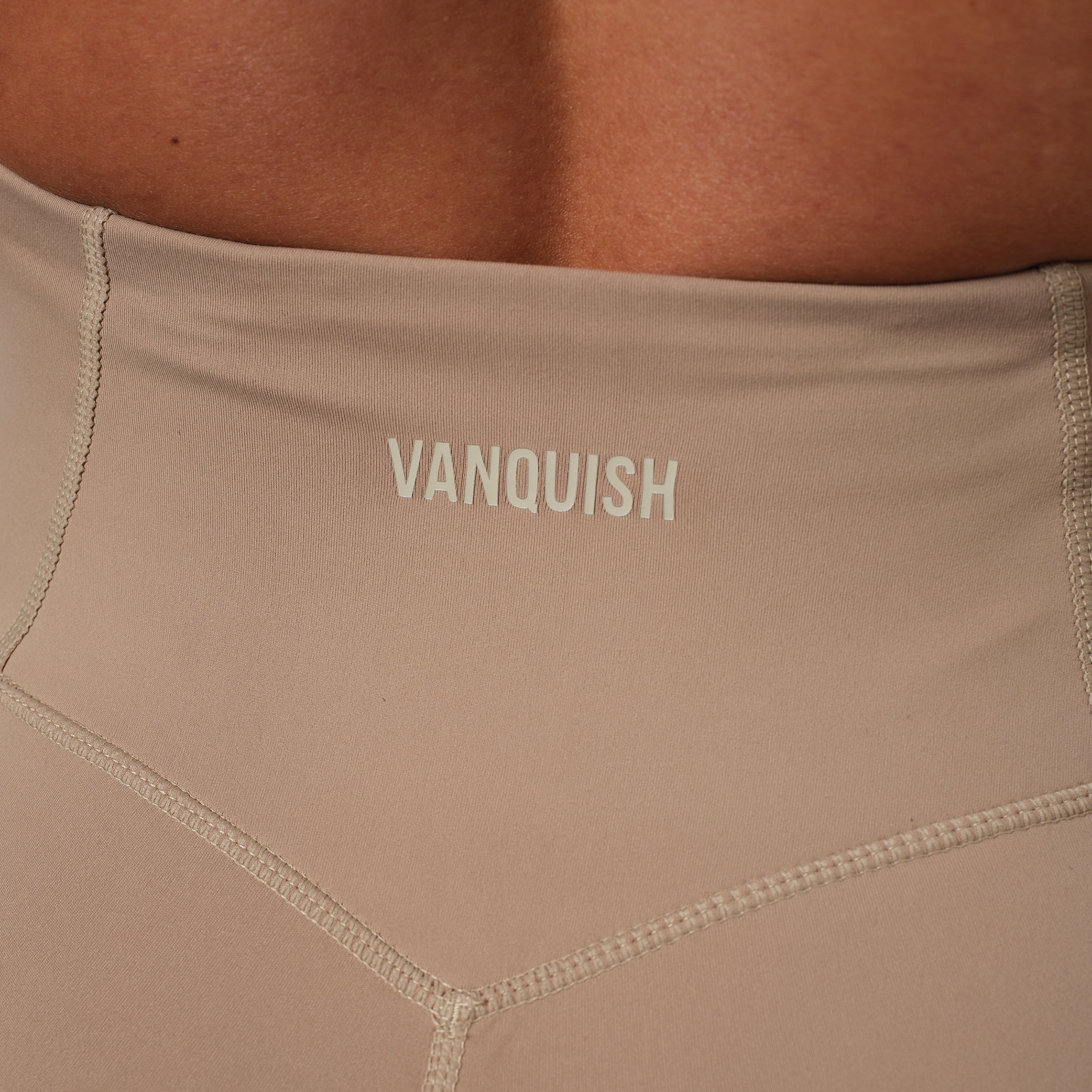 VANQUISH ENHANCE LATTE HIGH-WAIST SHORTS
