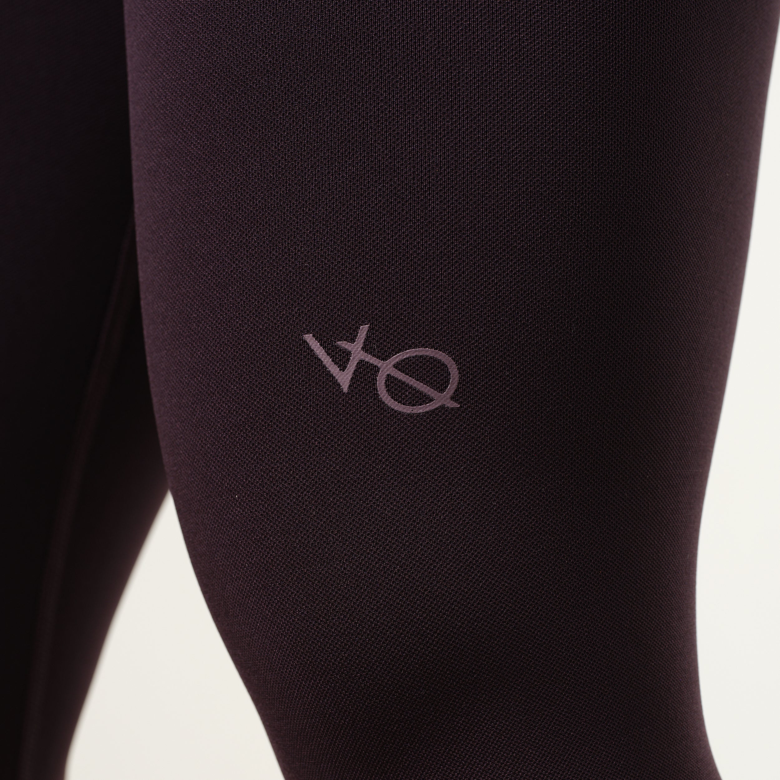 Vanquish Elevate Seamless Scrunch Petite Plum Leggings