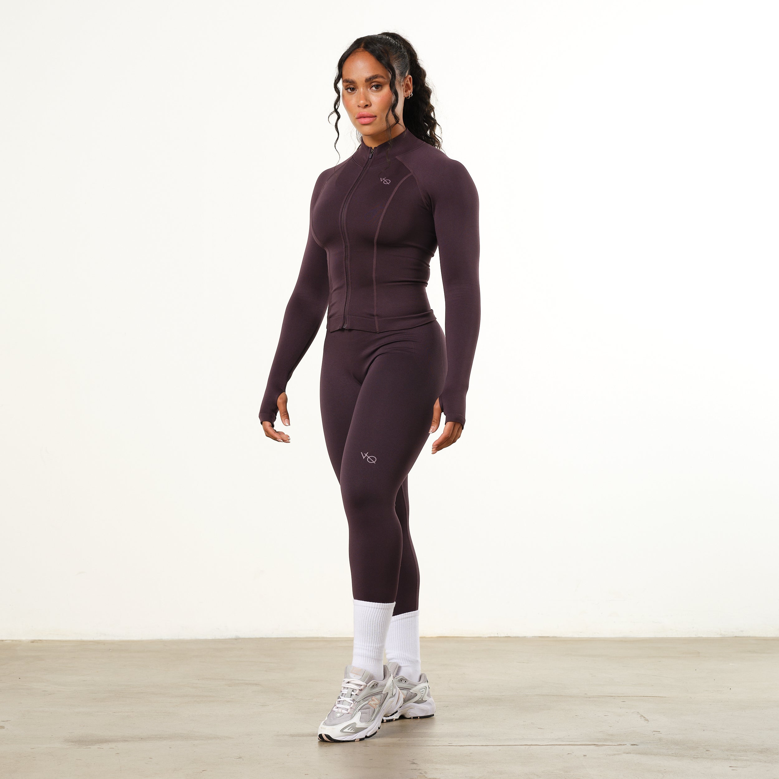 Vanquish Elevate Seamless Scrunch Petite Plum Leggings