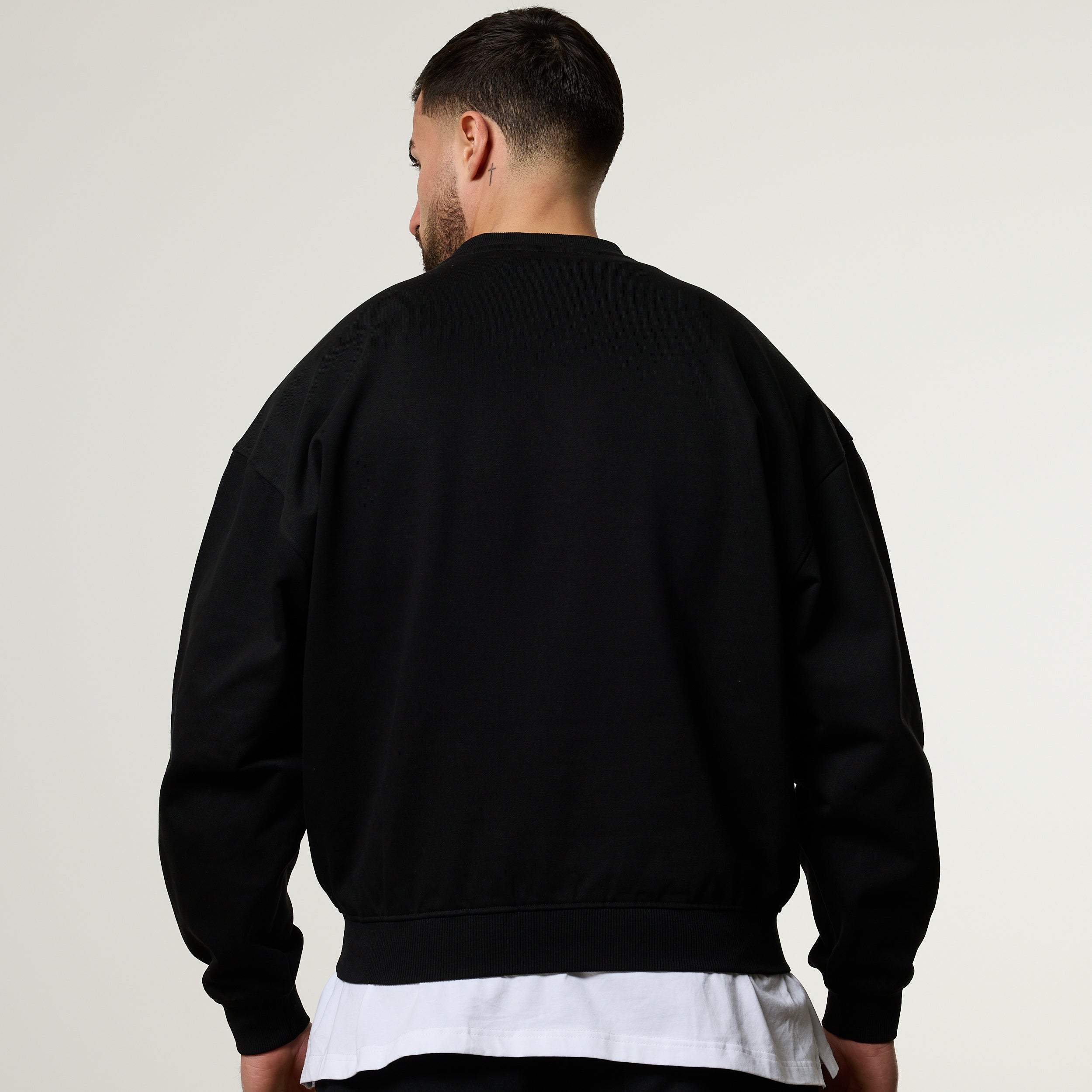 Vanquish Essential V2 Black Oversized Boxy Sweatshirt