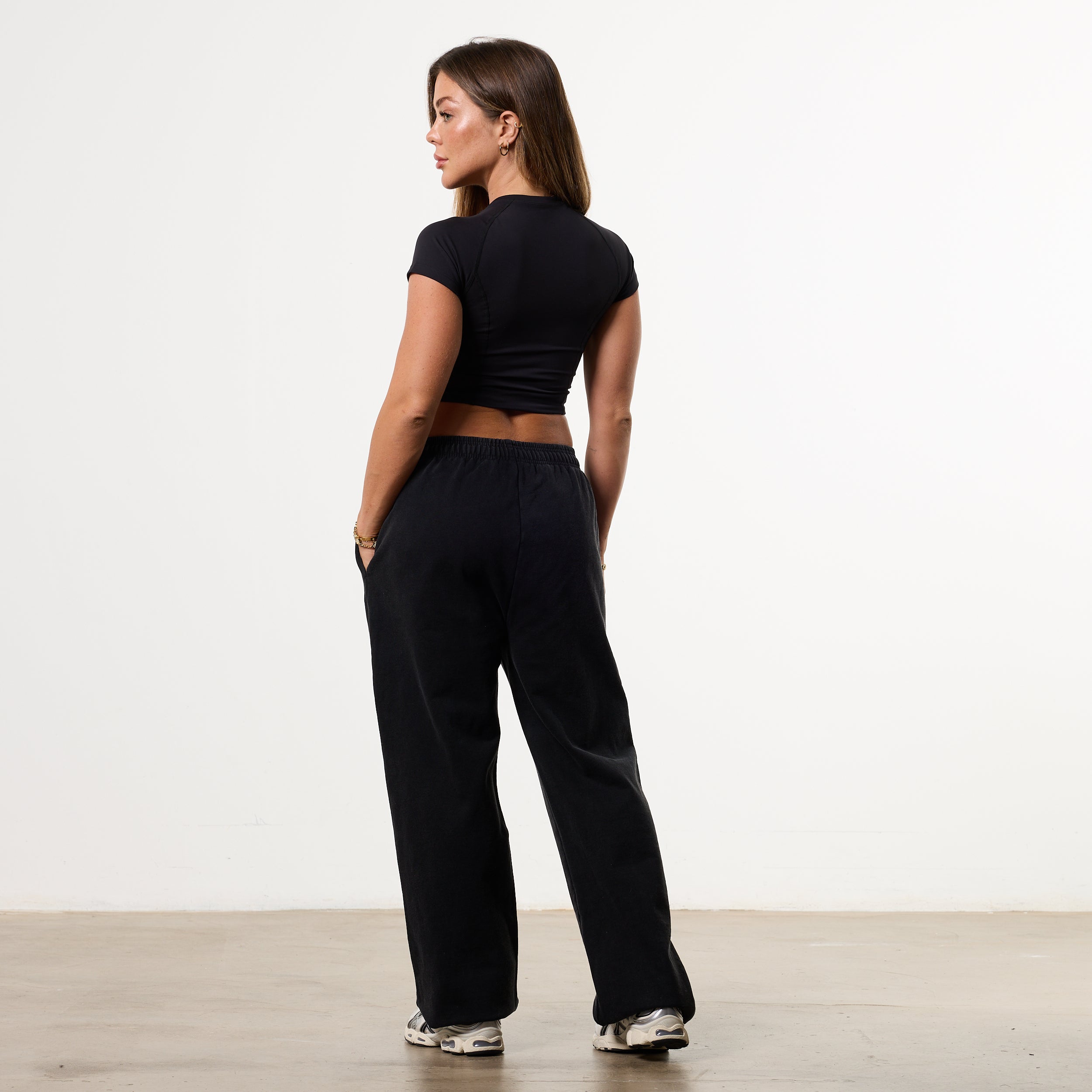 WOMENS WASHED BLACK HEAVY WEIGHT STRAIGHT LEG SWEATPANTS PETITE
