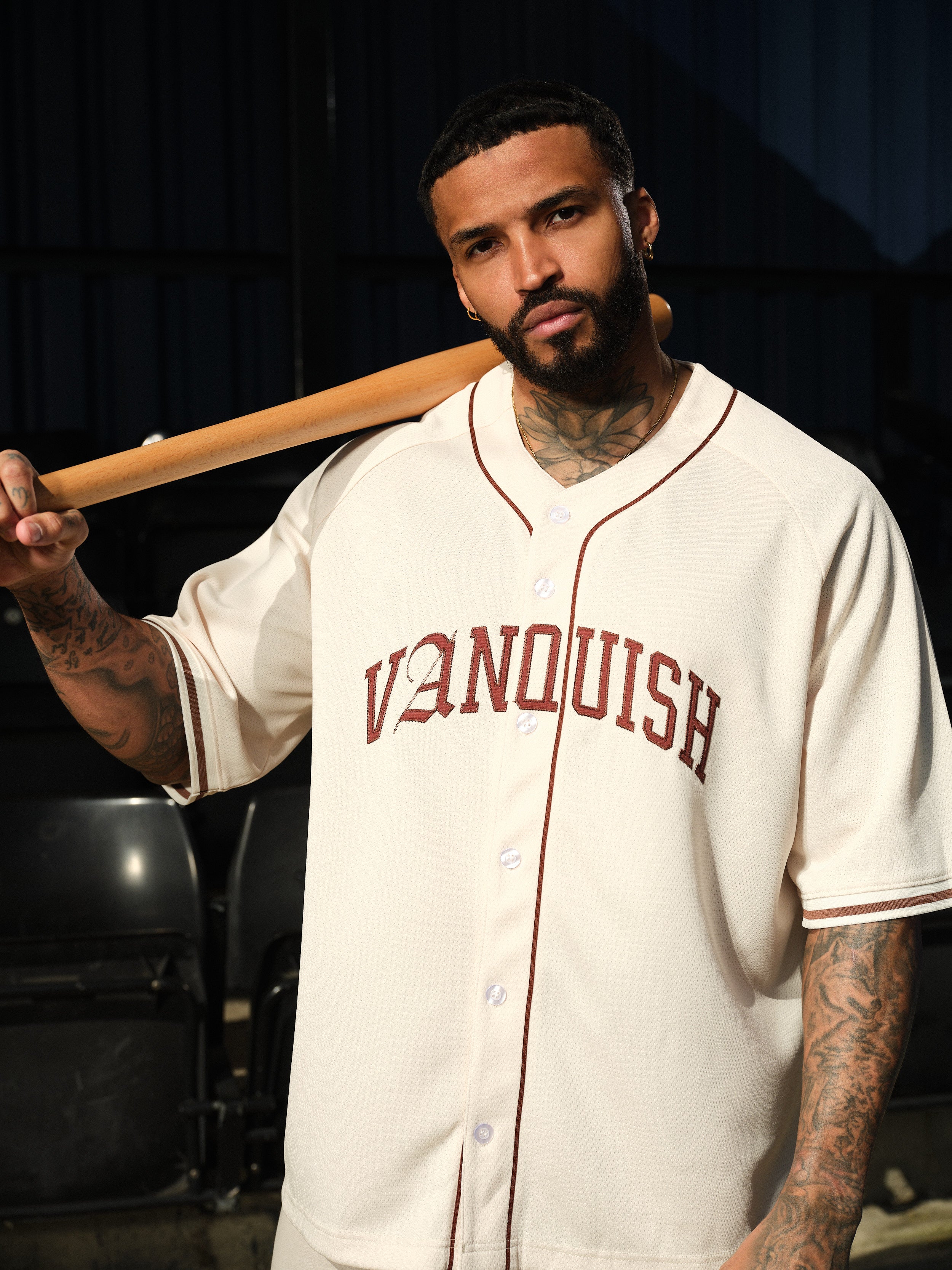 VANQUISH OFF WHITE OVERSIZED BASEBALL JERSEY