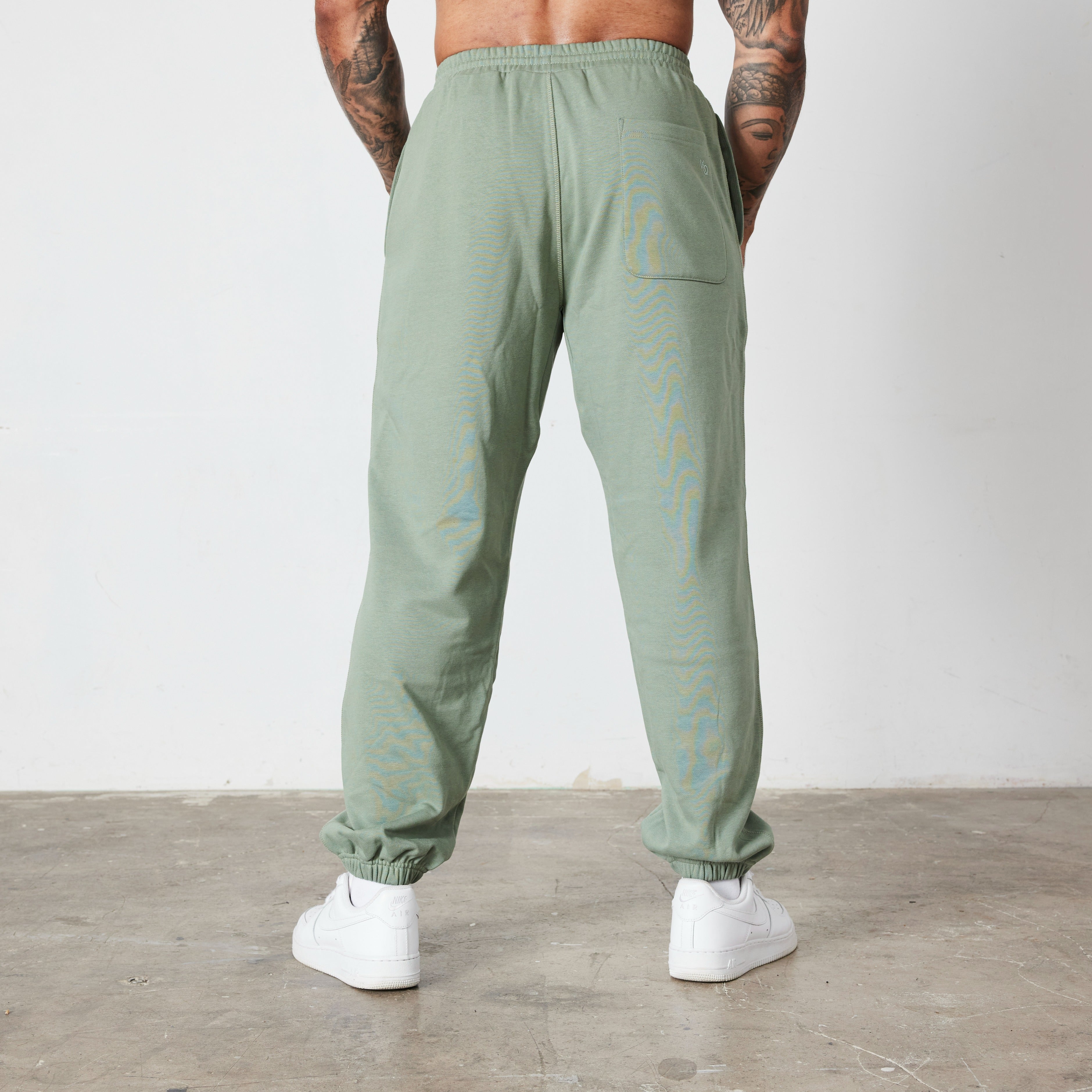 Vanquish Essential Green Oversized Sweatpants