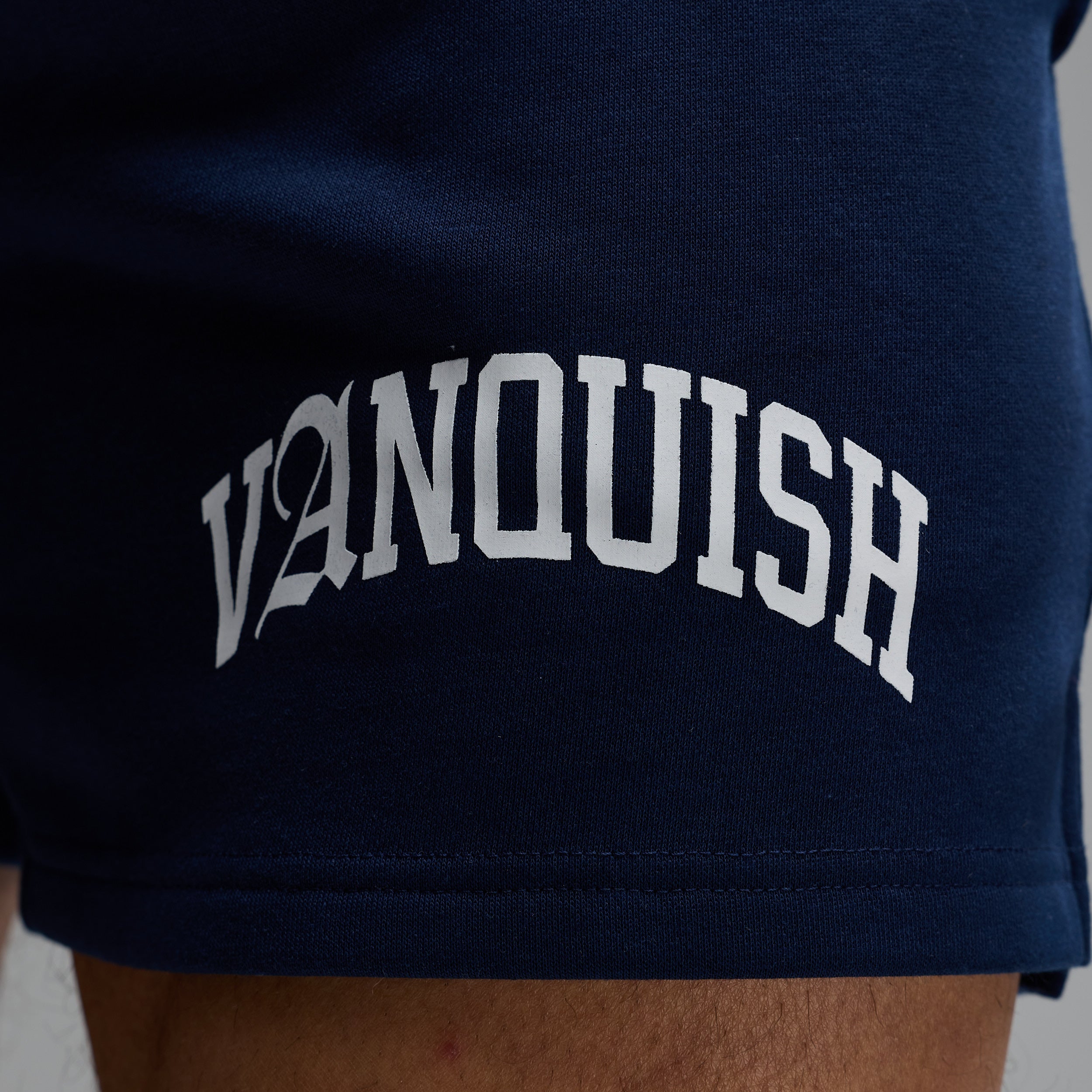 ACADEMY ARCH NAVY REGULAR FIT SHORT