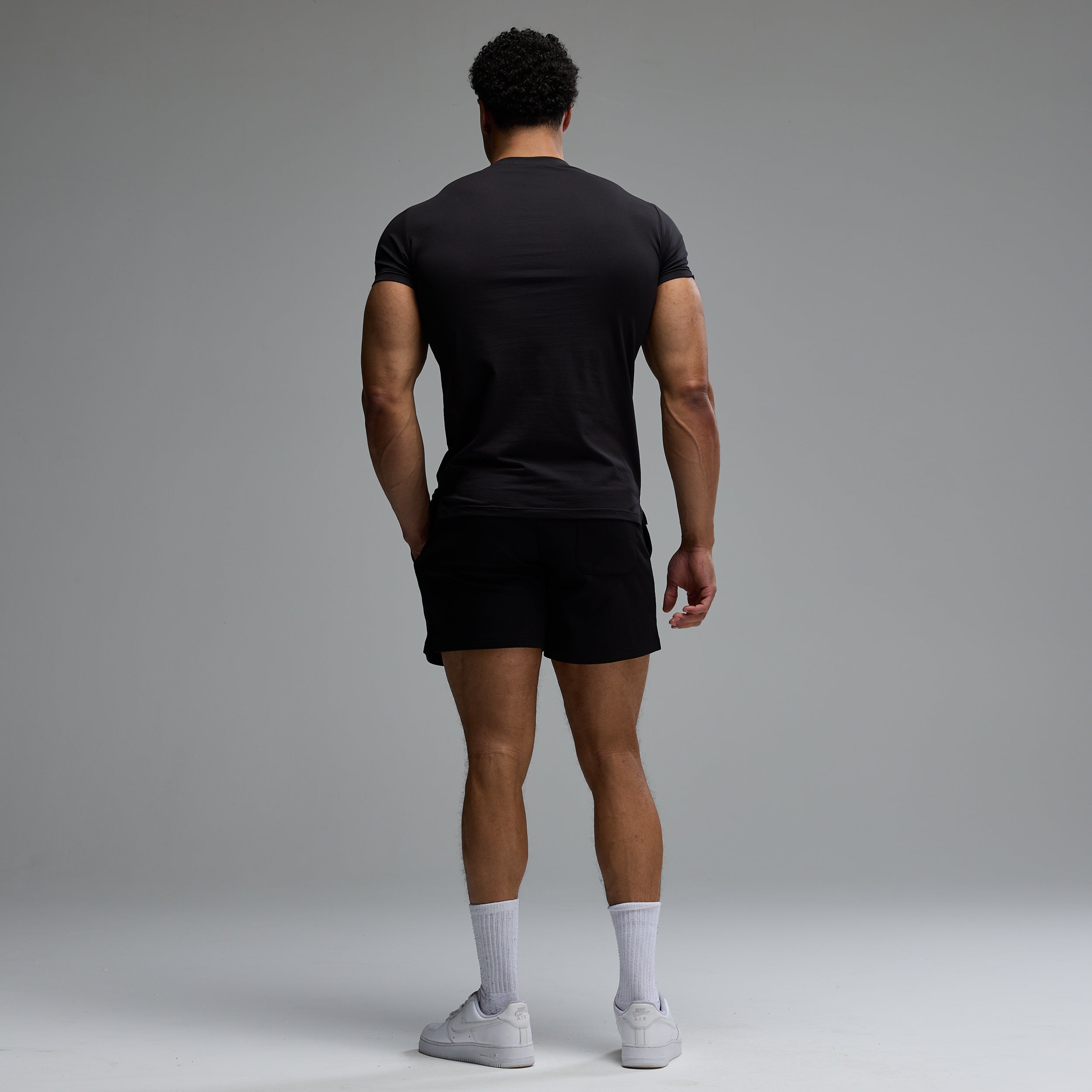 ACADEMY OUTLINE BLACK SLIM FIT T SHIRT