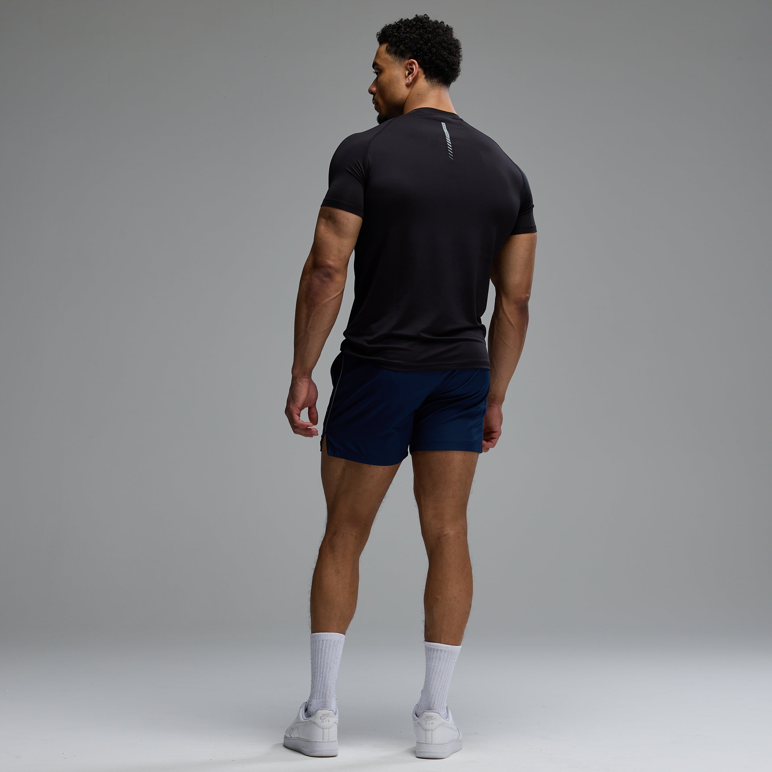 ACADEMY BLACK SLIM FIT PERFORMANCE T SHIRT