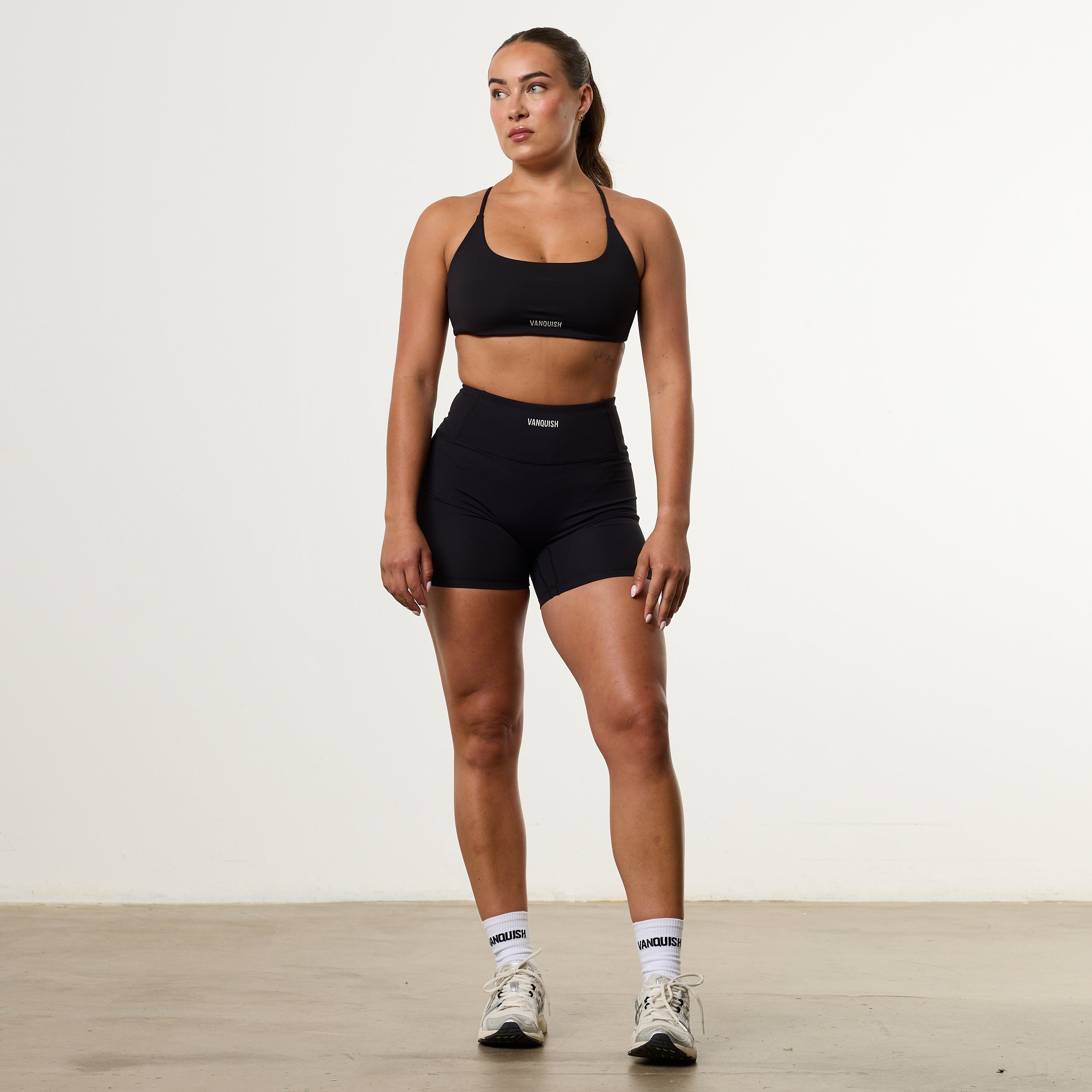 Enhance V2 Black Cross Back Bra