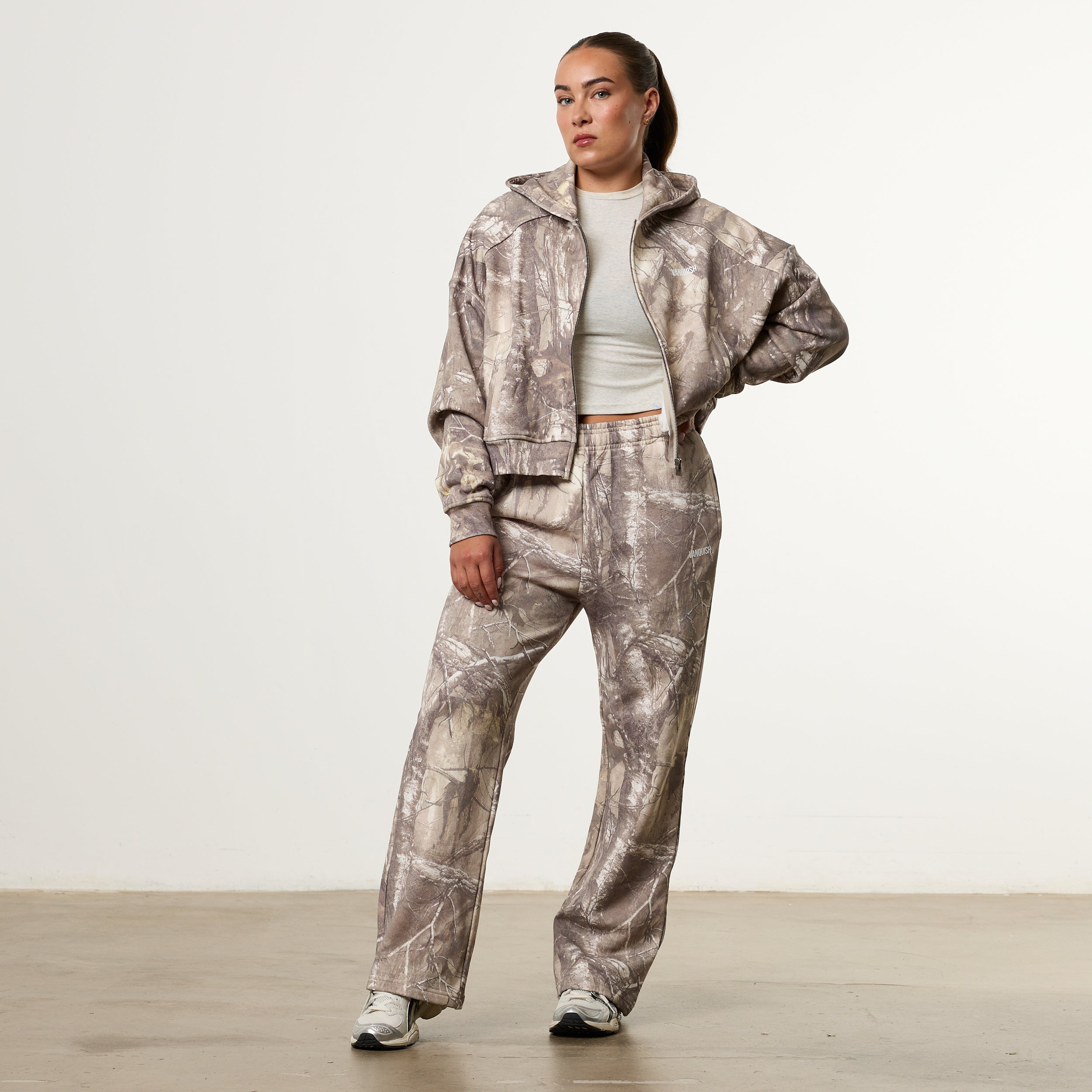 WOMENS CAMO OVERSIZED CROPPED HOODIE