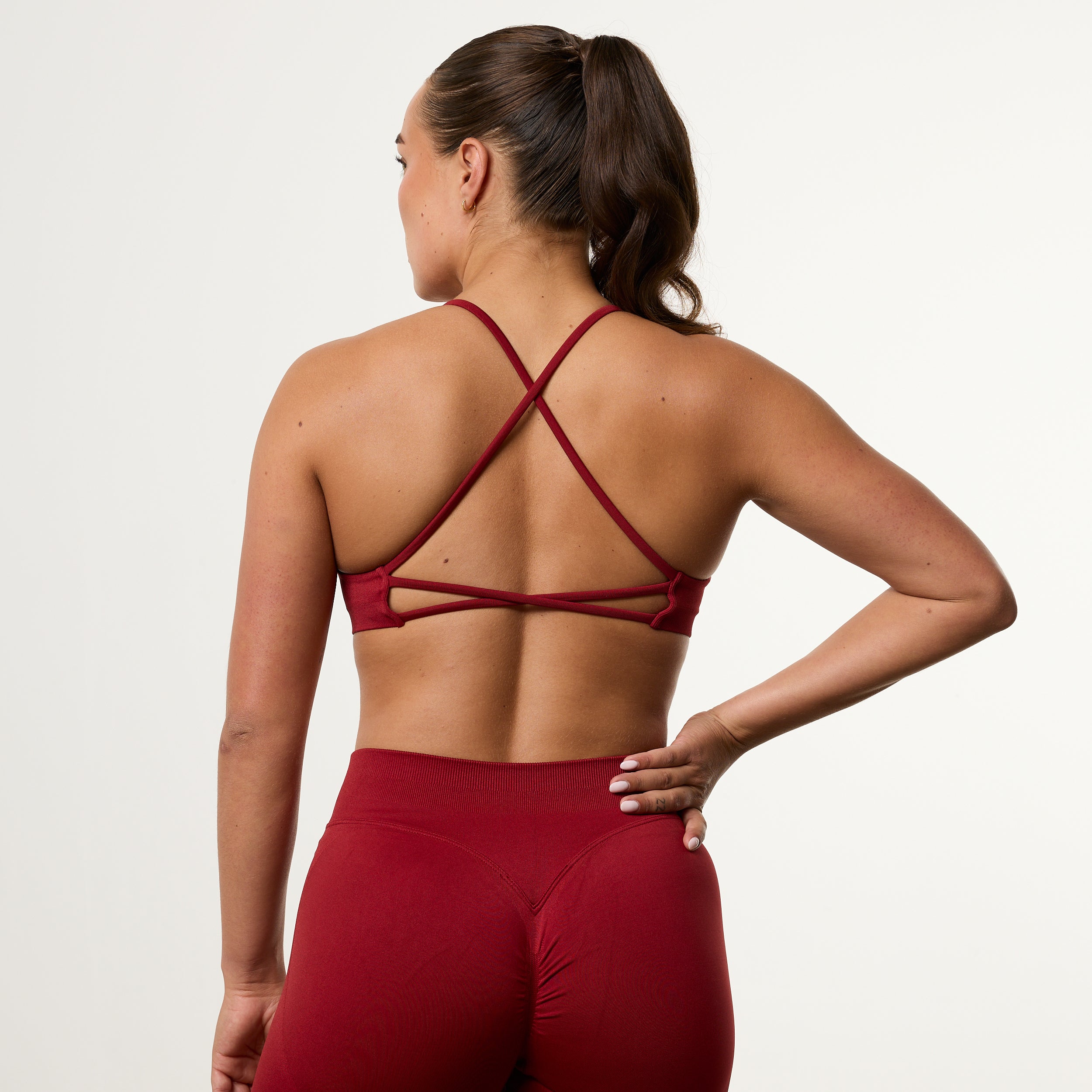 Vanquish Elevate V2 Scarlet Red Seamless Cross Back Minimal Bra