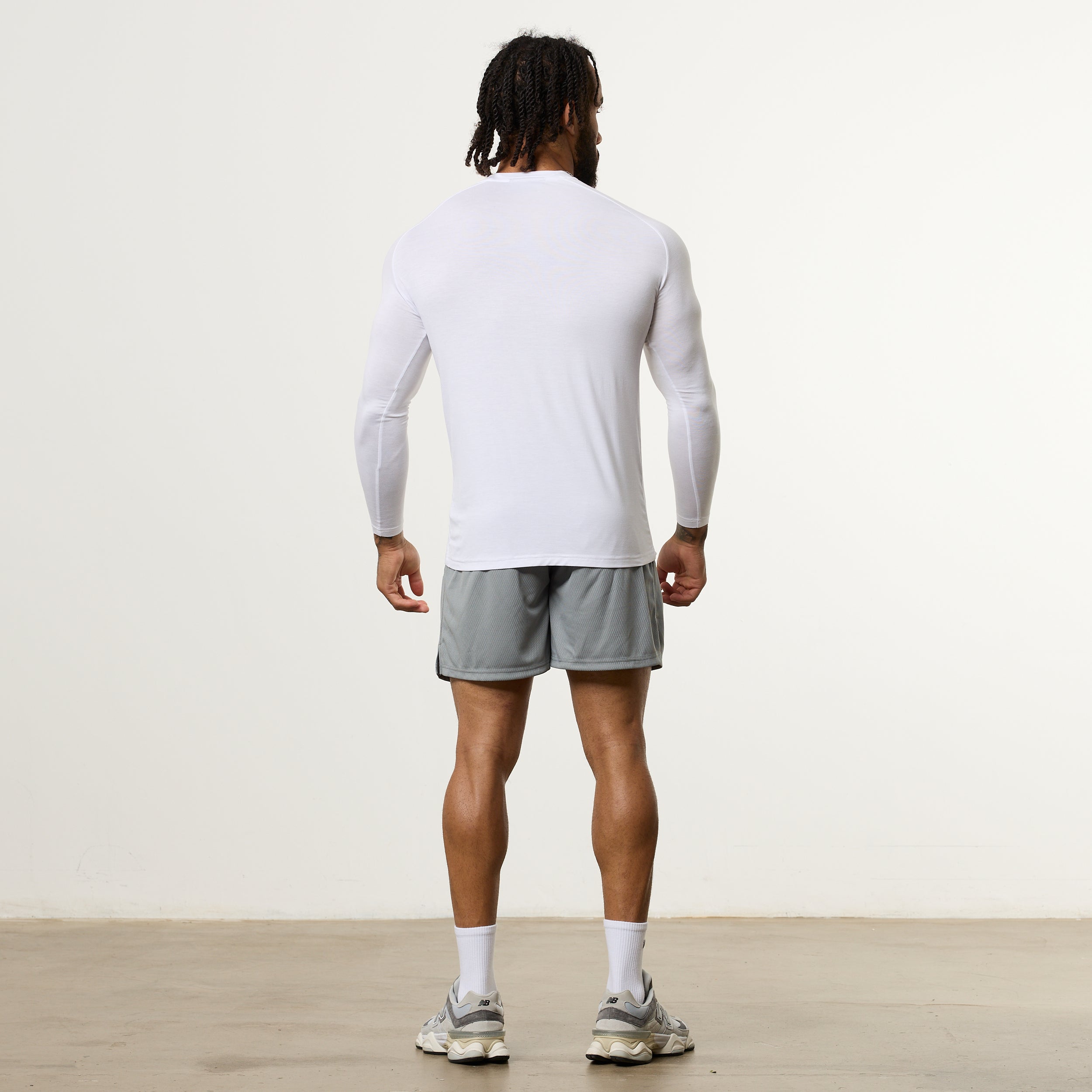 Vanquish Ultra Soft White Long Sleeve Slim Fit T Shirt