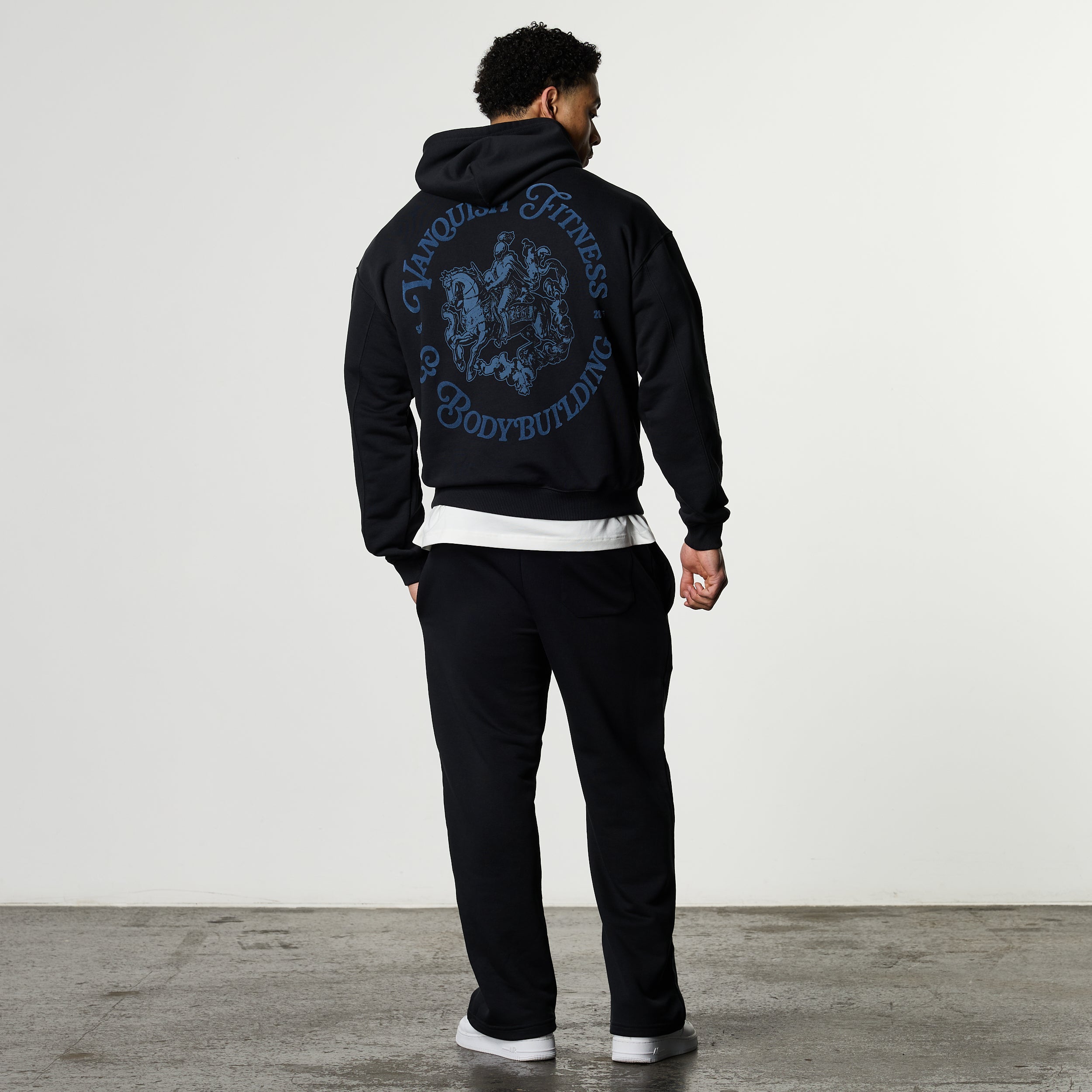 CAMELOT BLACK OVERSIZED HOODIE